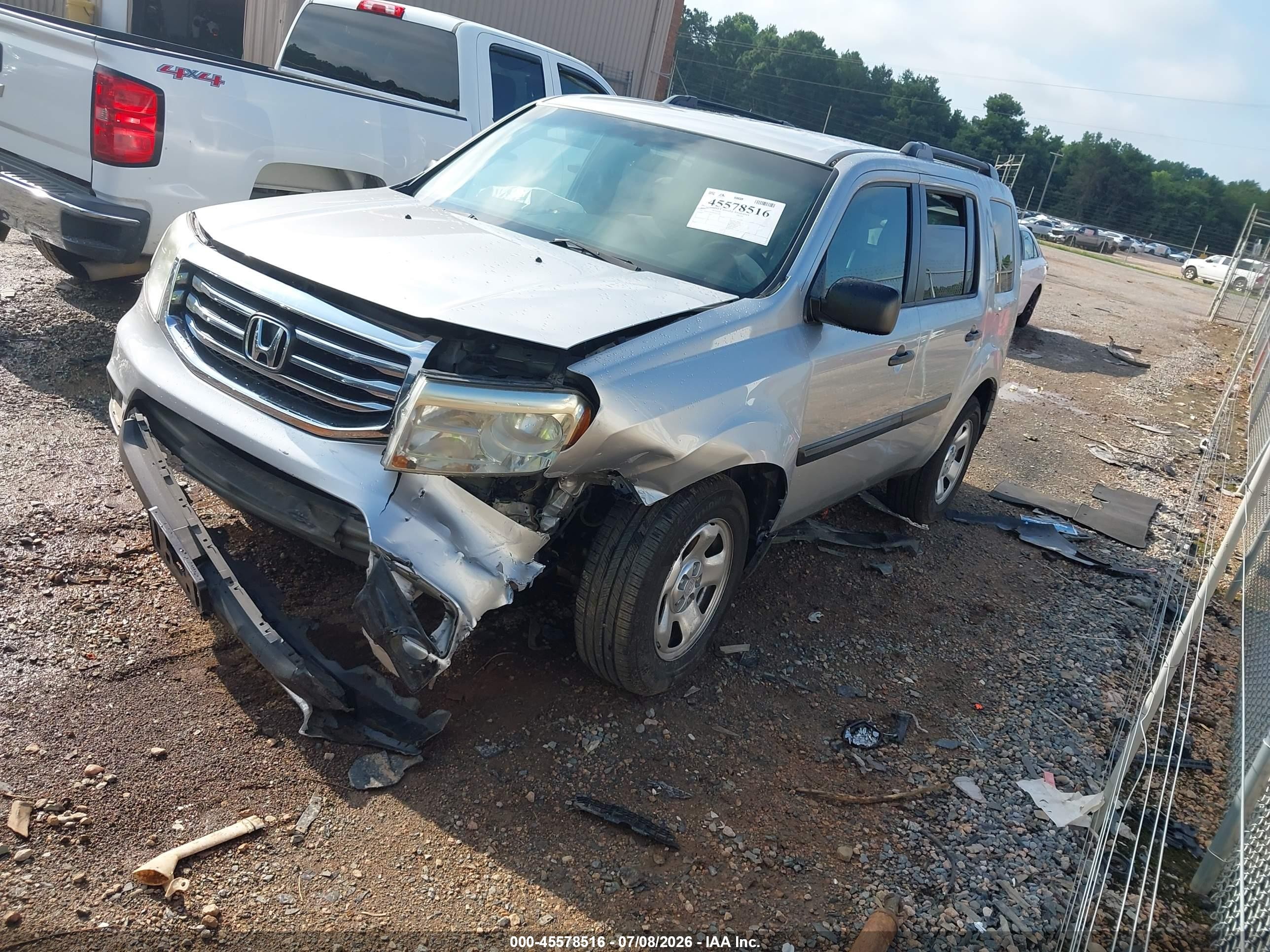 2013 Honda Pilot Lx Silver vin: 5FNYF3H29DB042196