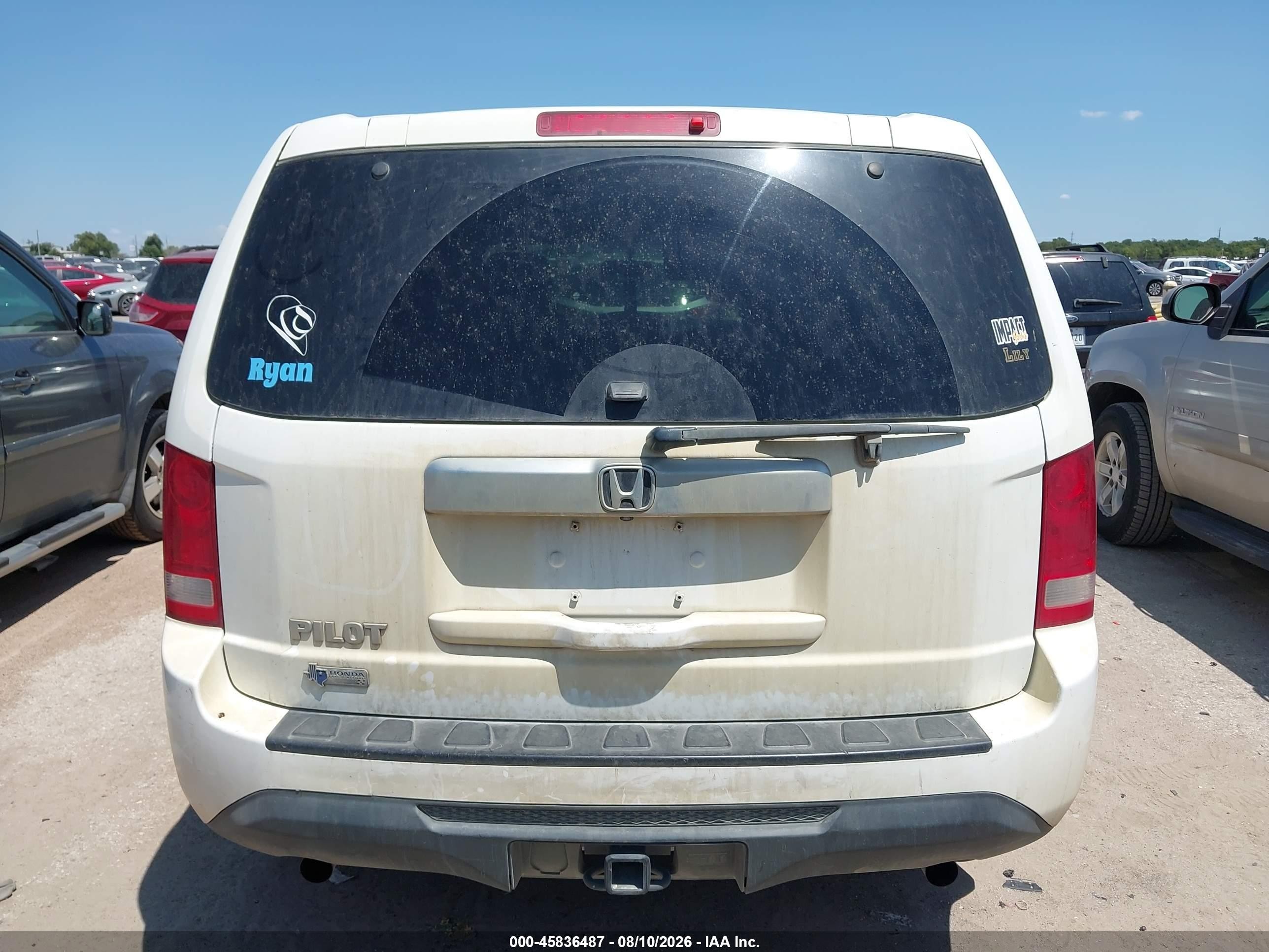 2013 Honda Pilot Lx White vin: 5FNYF3H2XDB035578