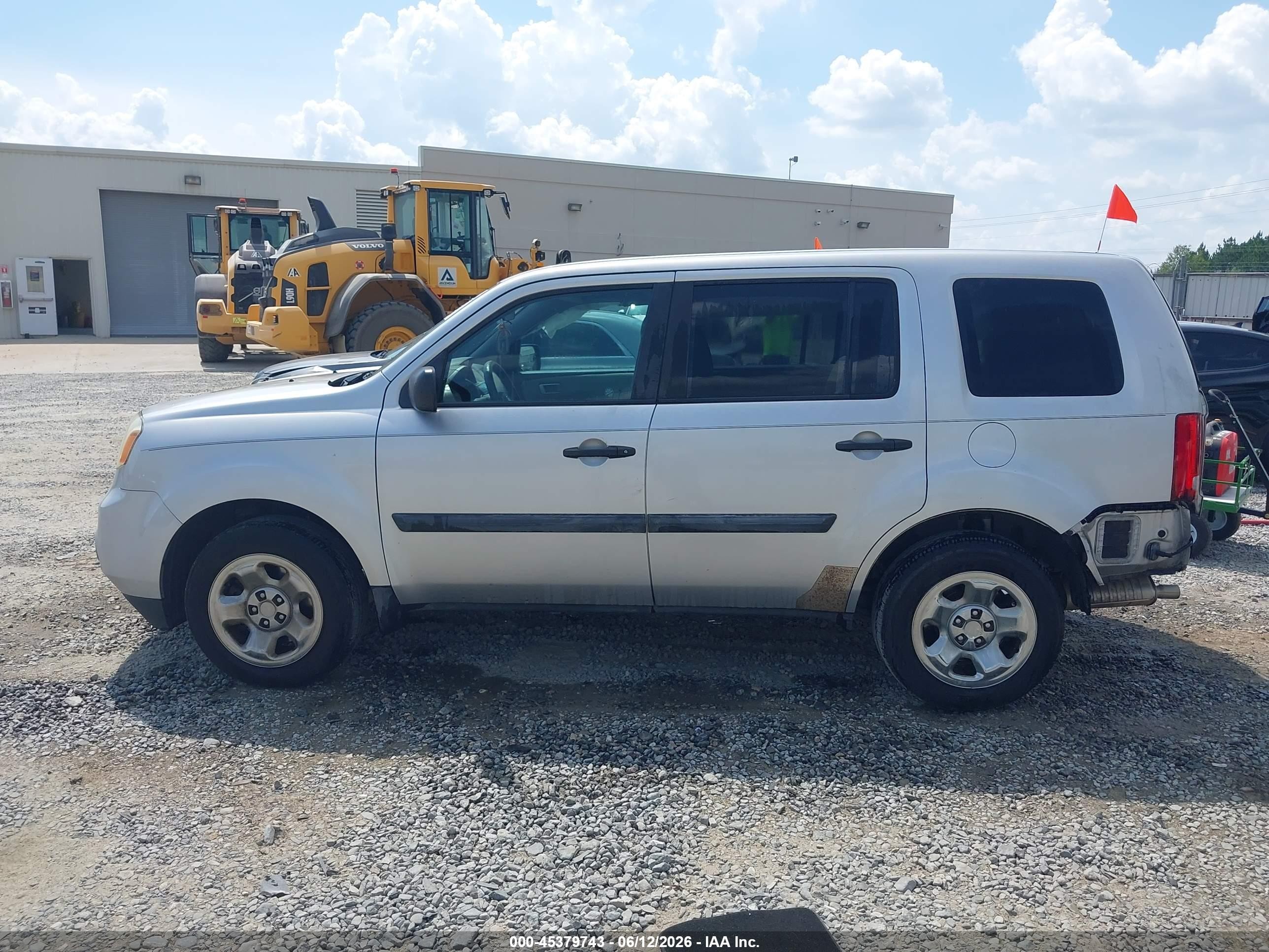 2015 Honda Pilot Lx Gray vin: 5FNYF3H2XFB008822