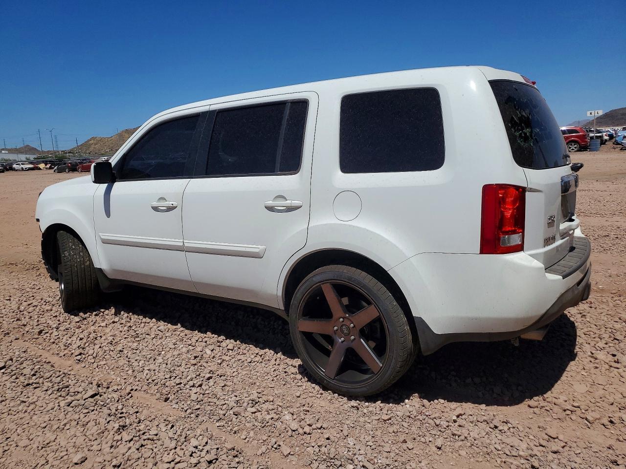 2015 Honda Pilot Se White vin: 5FNYF3H32FB006801