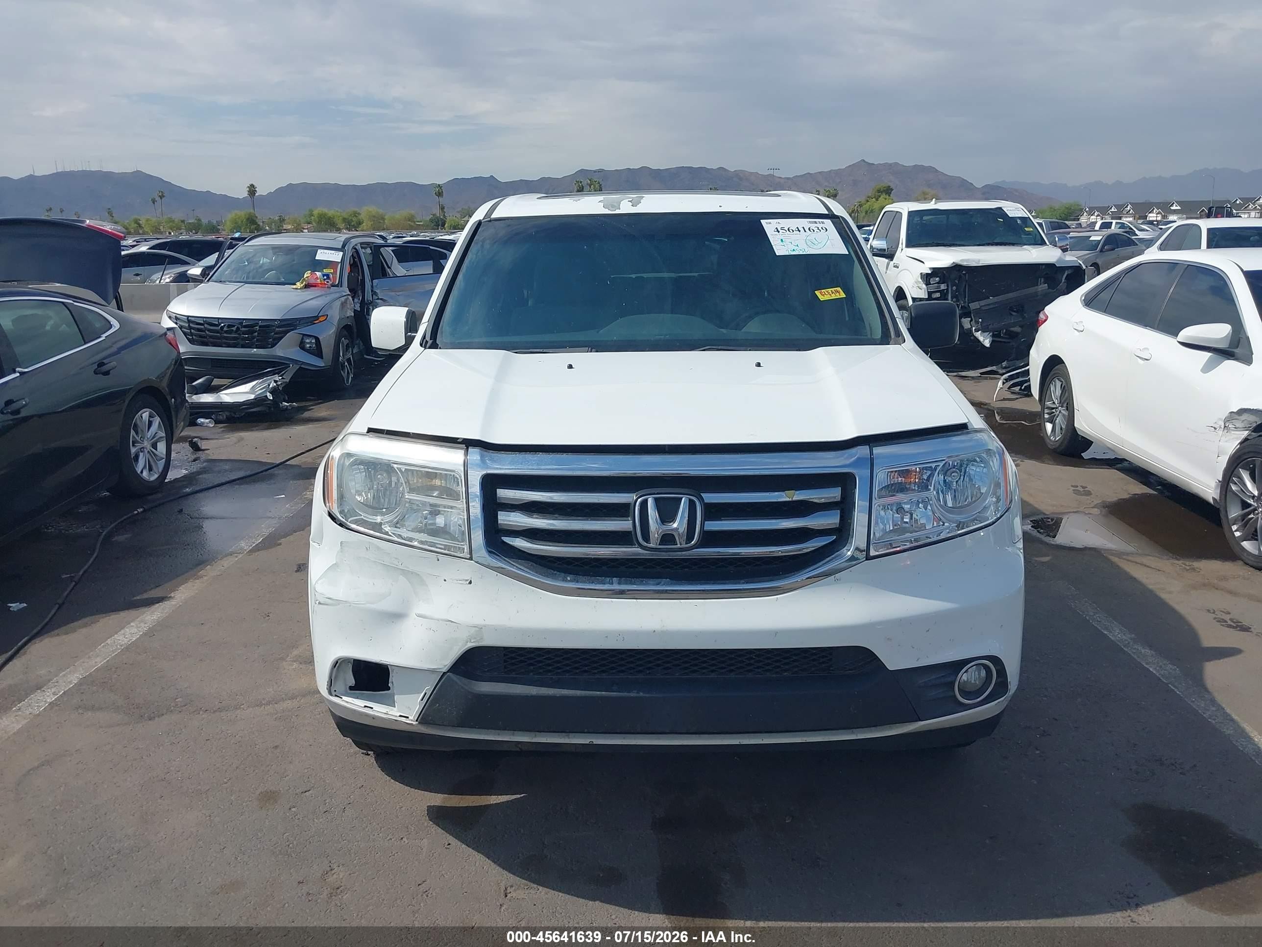 2015 Honda Pilot Se White vin: 5FNYF3H32FB020827