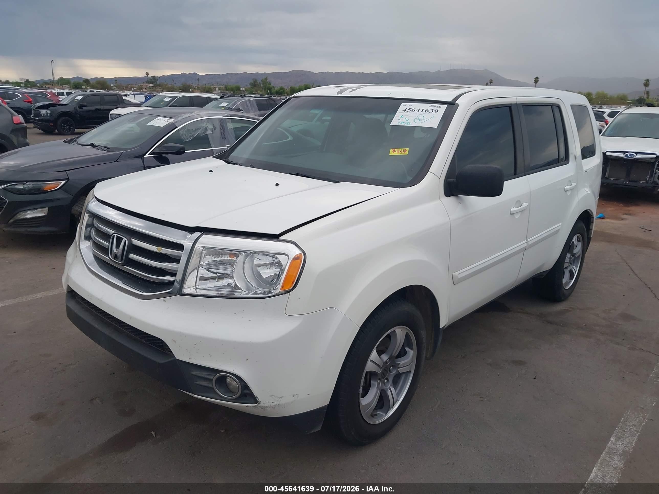2015 Honda Pilot Se White vin: 5FNYF3H32FB020827