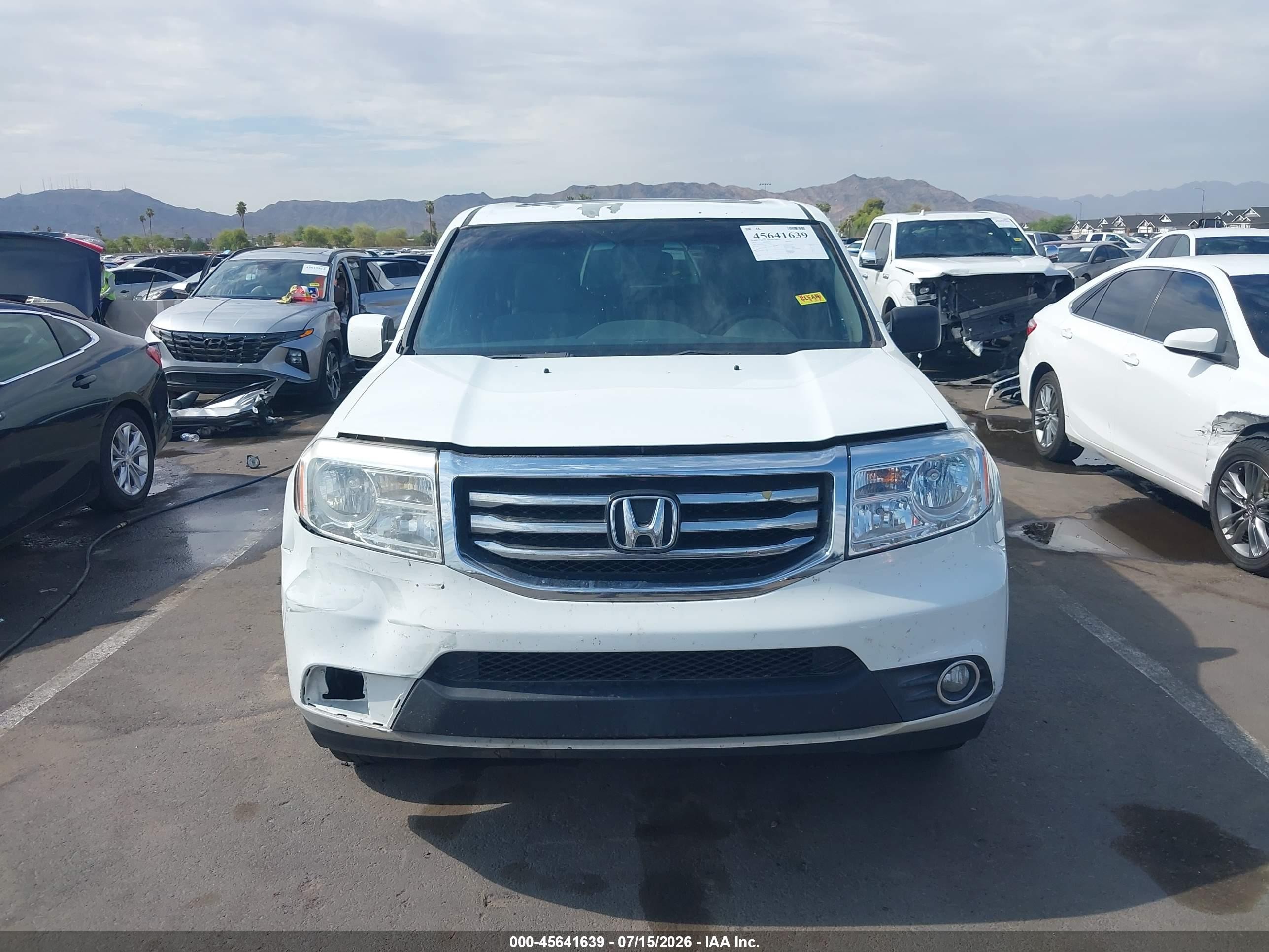 2015 Honda Pilot Se White vin: 5FNYF3H32FB020827