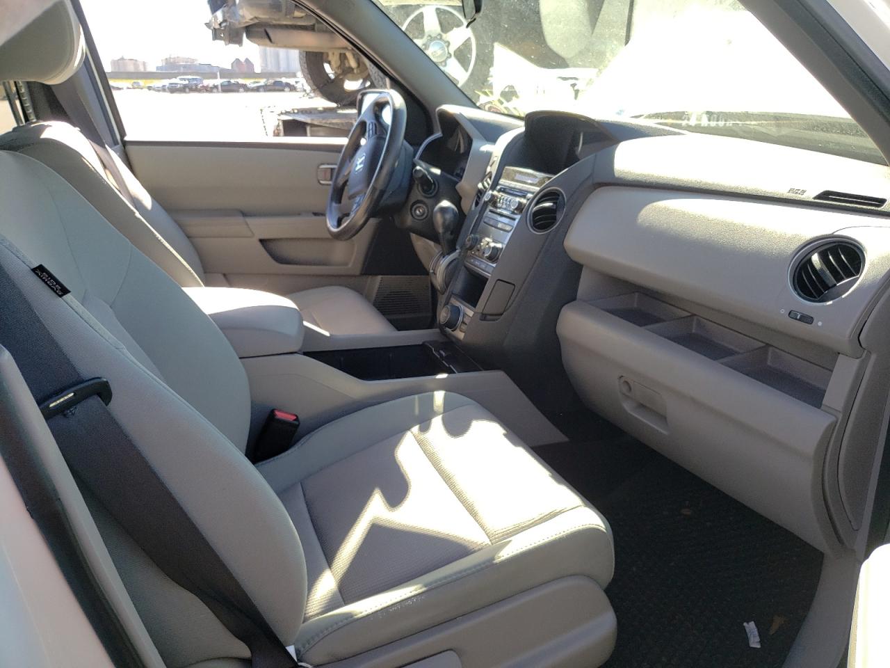 2015 Honda Pilot Se White vin: 5FNYF3H34FB034082