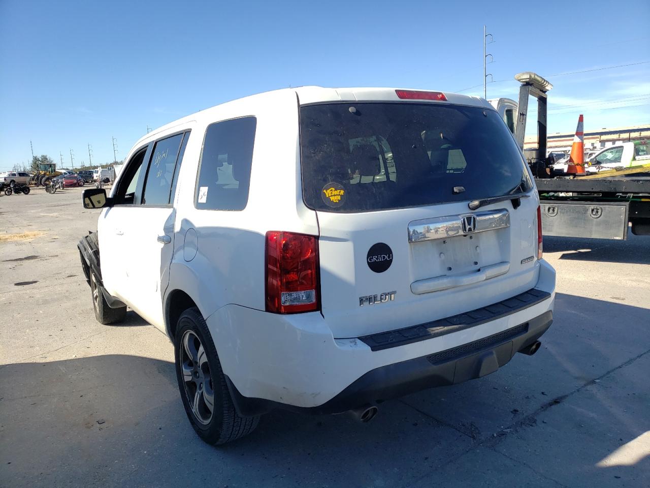 2015 Honda Pilot Se White vin: 5FNYF3H34FB034082