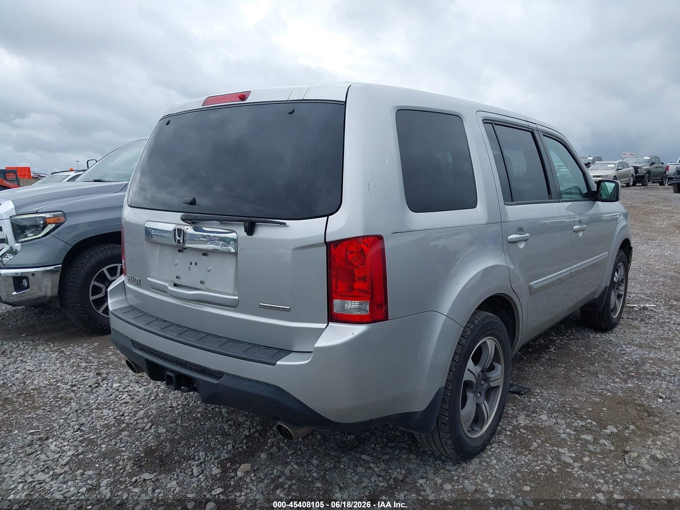 2015 Honda Pilot Se Silver vin: 5FNYF3H35FB010258
