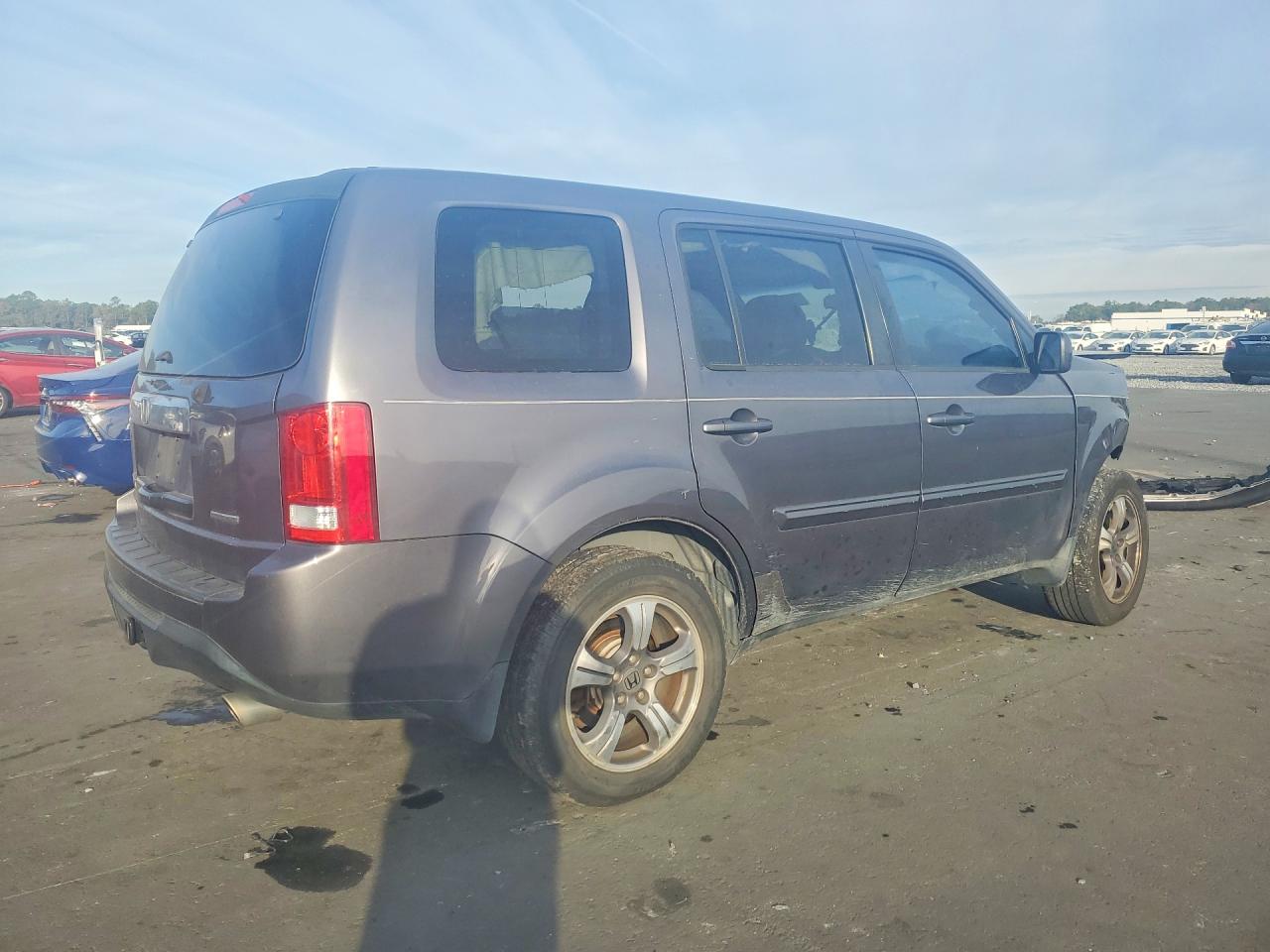2015 Honda Pilot Se Charcoal vin: 5FNYF3H36FB026422