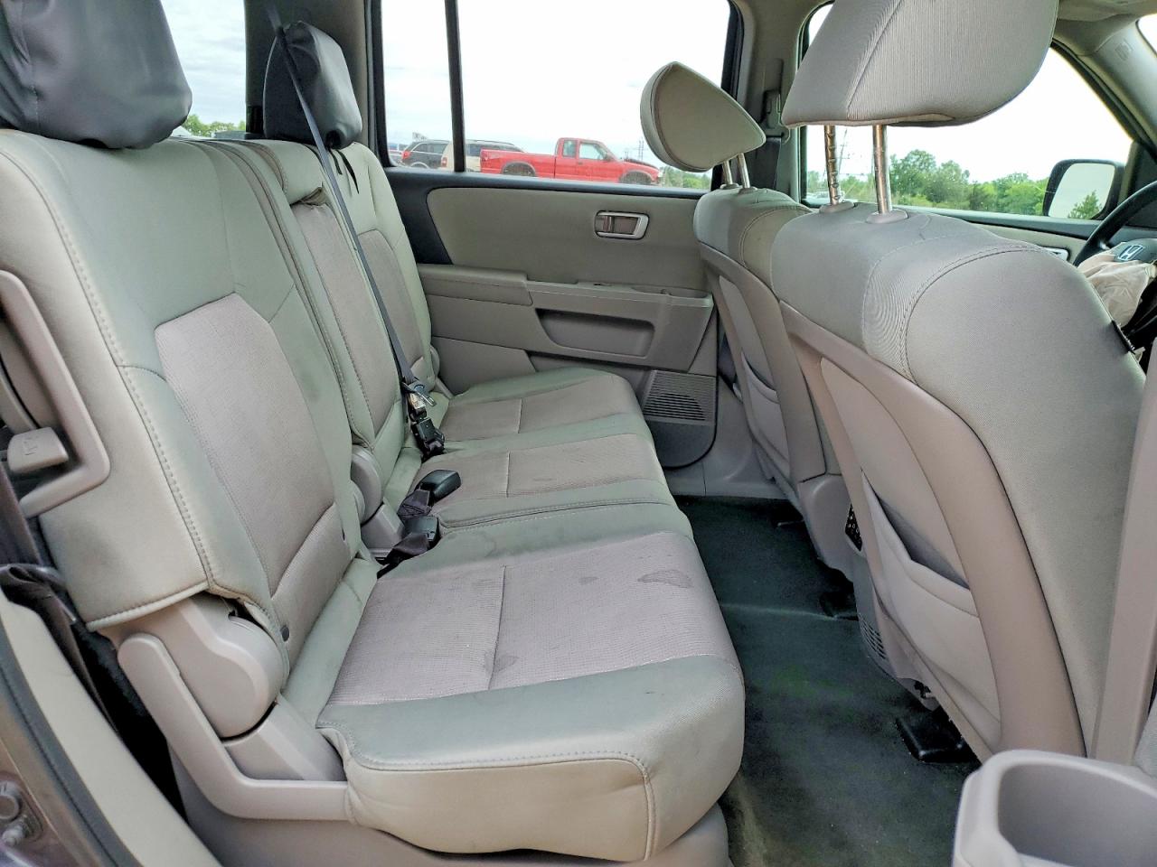 2015 Honda Pilot Se Gray vin: 5FNYF3H37FB024730