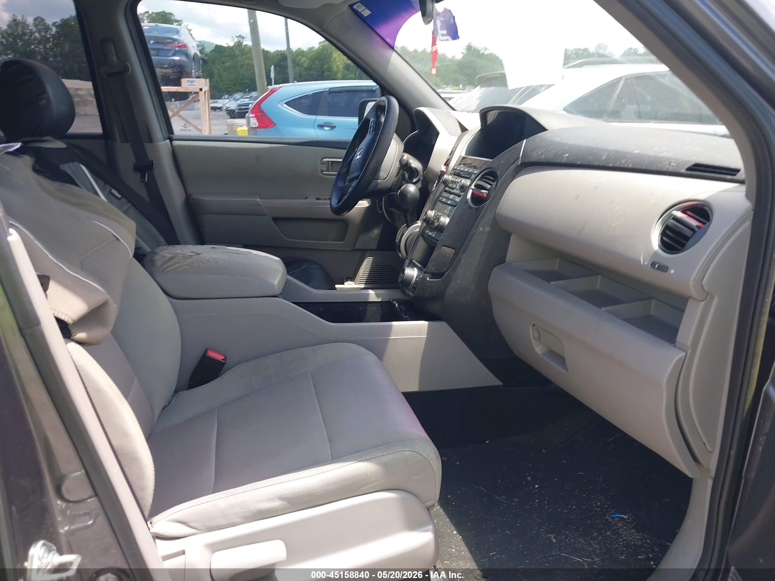 2015 Honda Pilot Se Gray vin: 5FNYF3H38FB034733