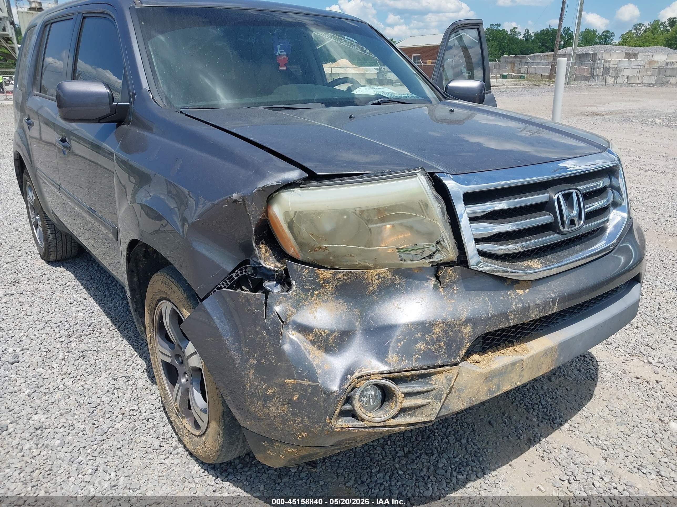 2015 Honda Pilot Se Gray vin: 5FNYF3H38FB034733