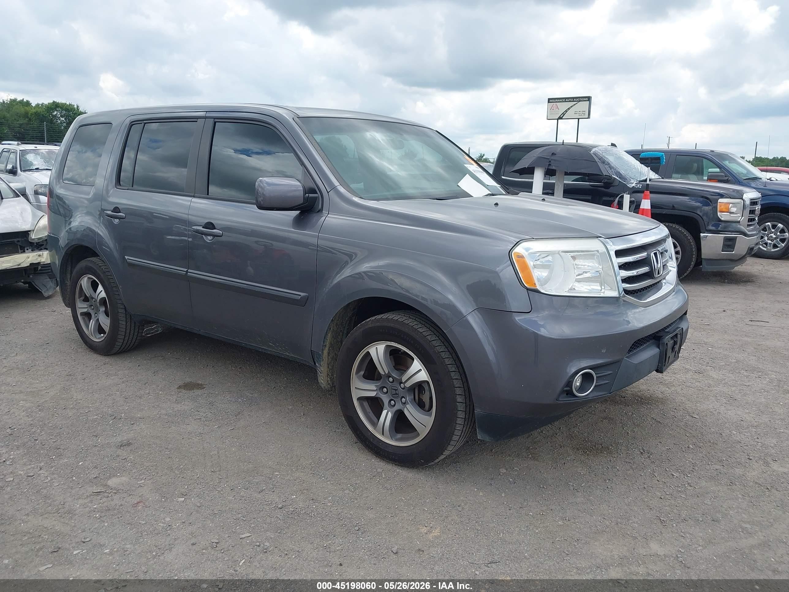 2015 Honda Pilot Se Gray vin: 5FNYF3H3XFB005167