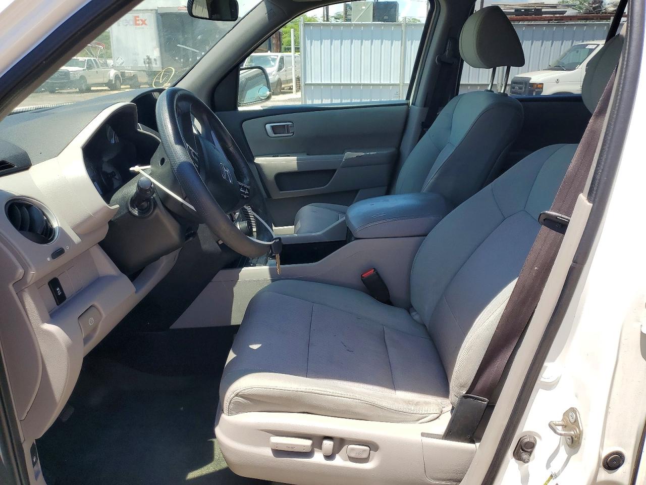 2015 Honda Pilot Se White vin: 5FNYF3H3XFB009378