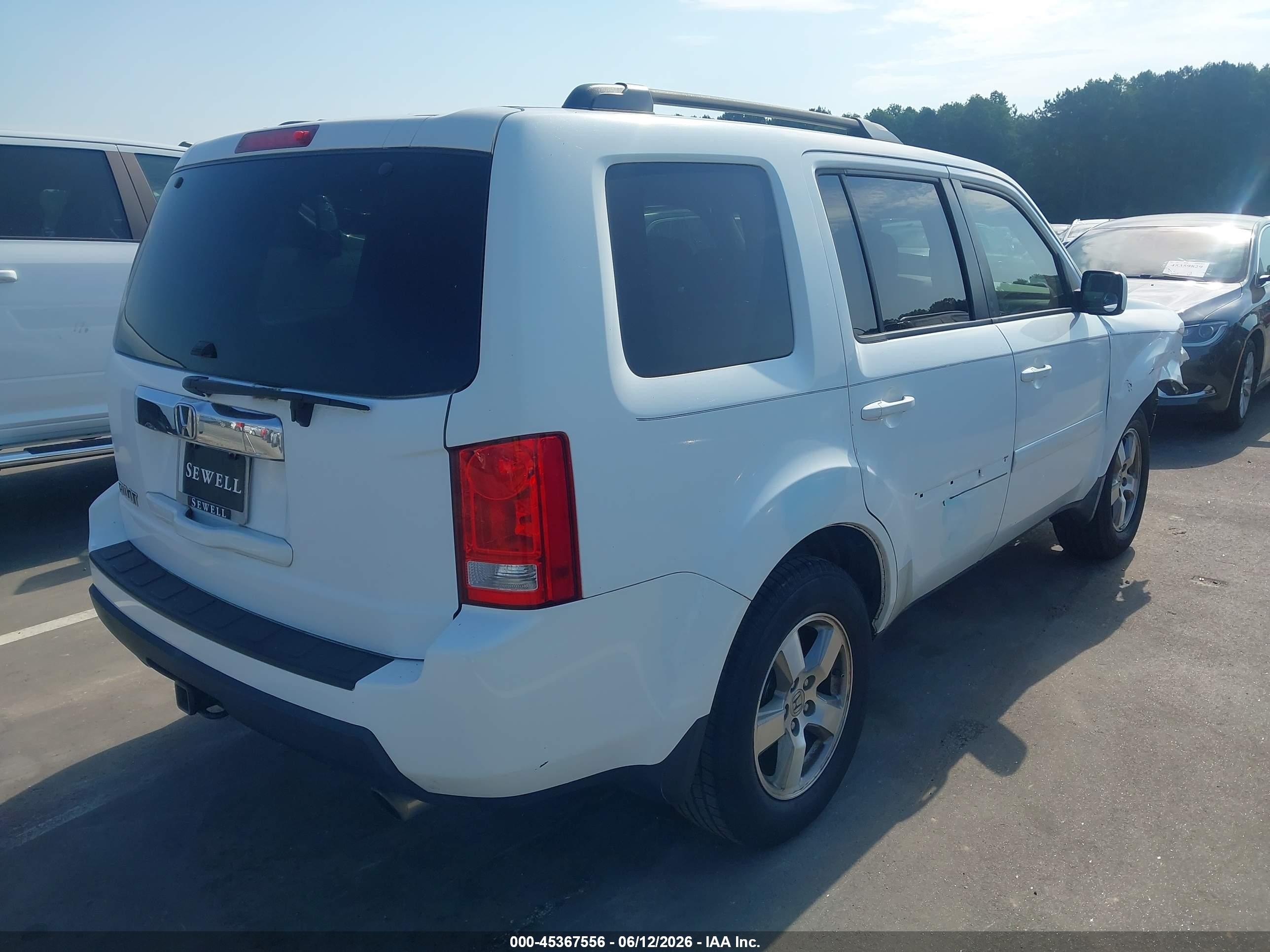2010 Honda Pilot Ex White vin: 5FNYF3H40AB006183