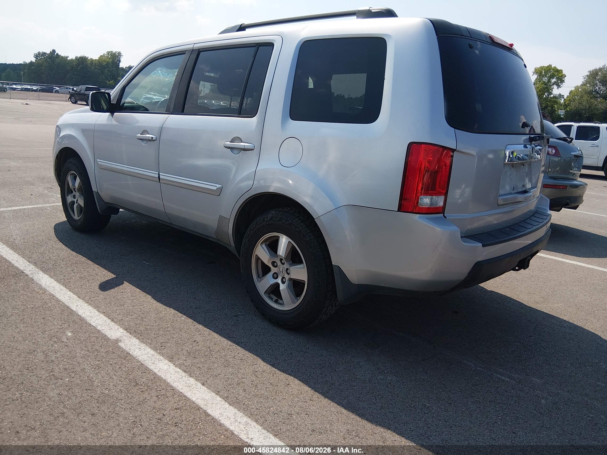 2010 Honda Pilot Ex Silver vin: 5FNYF3H40AB007270