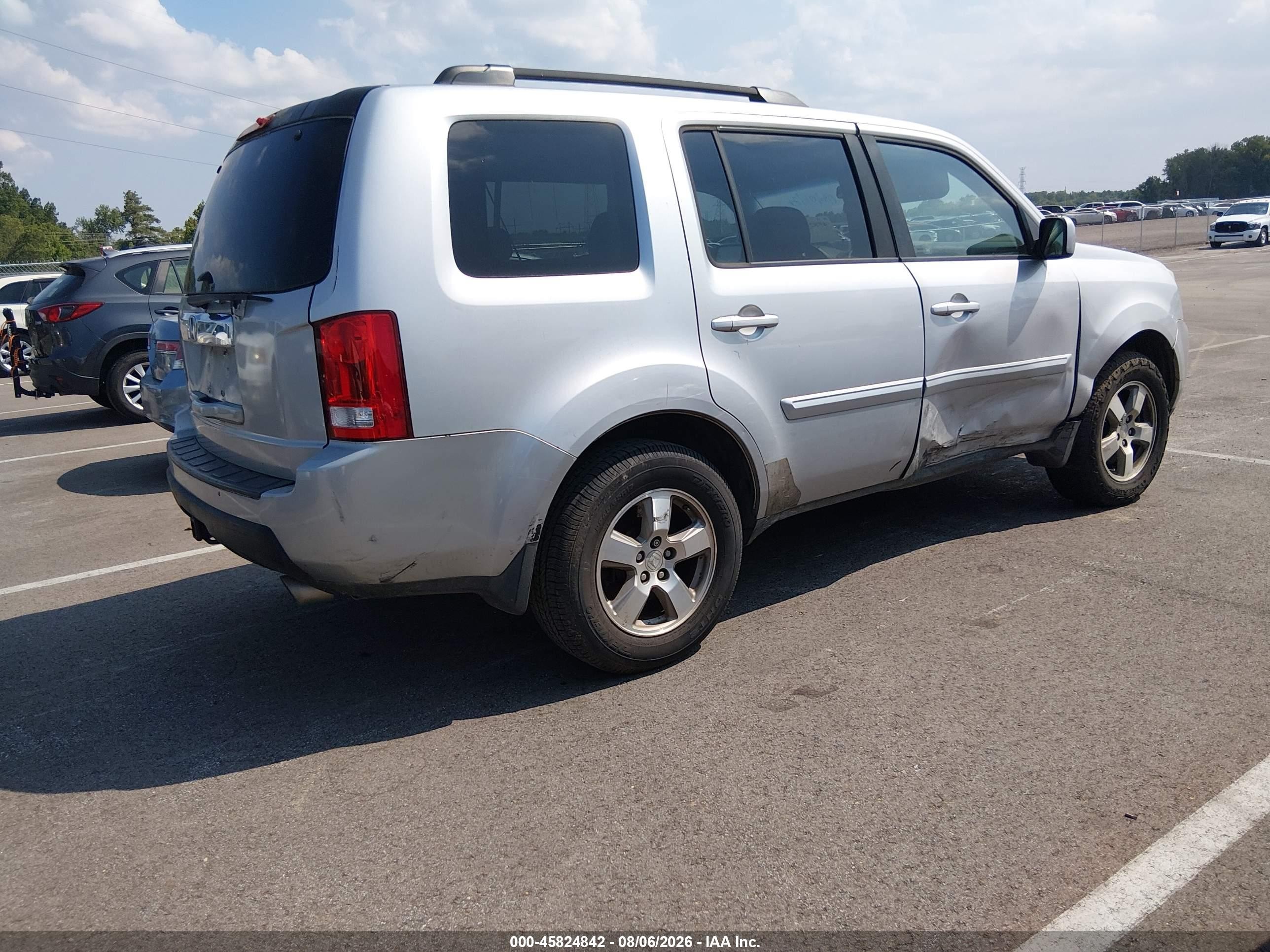 2010 Honda Pilot Ex Silver vin: 5FNYF3H40AB007270