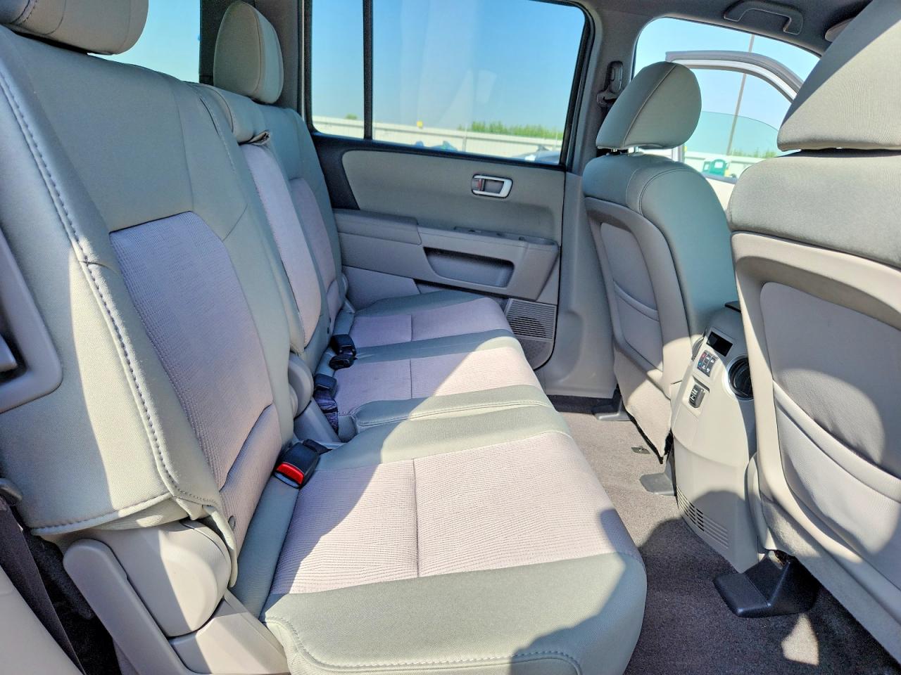 2013 Honda Pilot Ex Silver vin: 5FNYF3H40DB006950