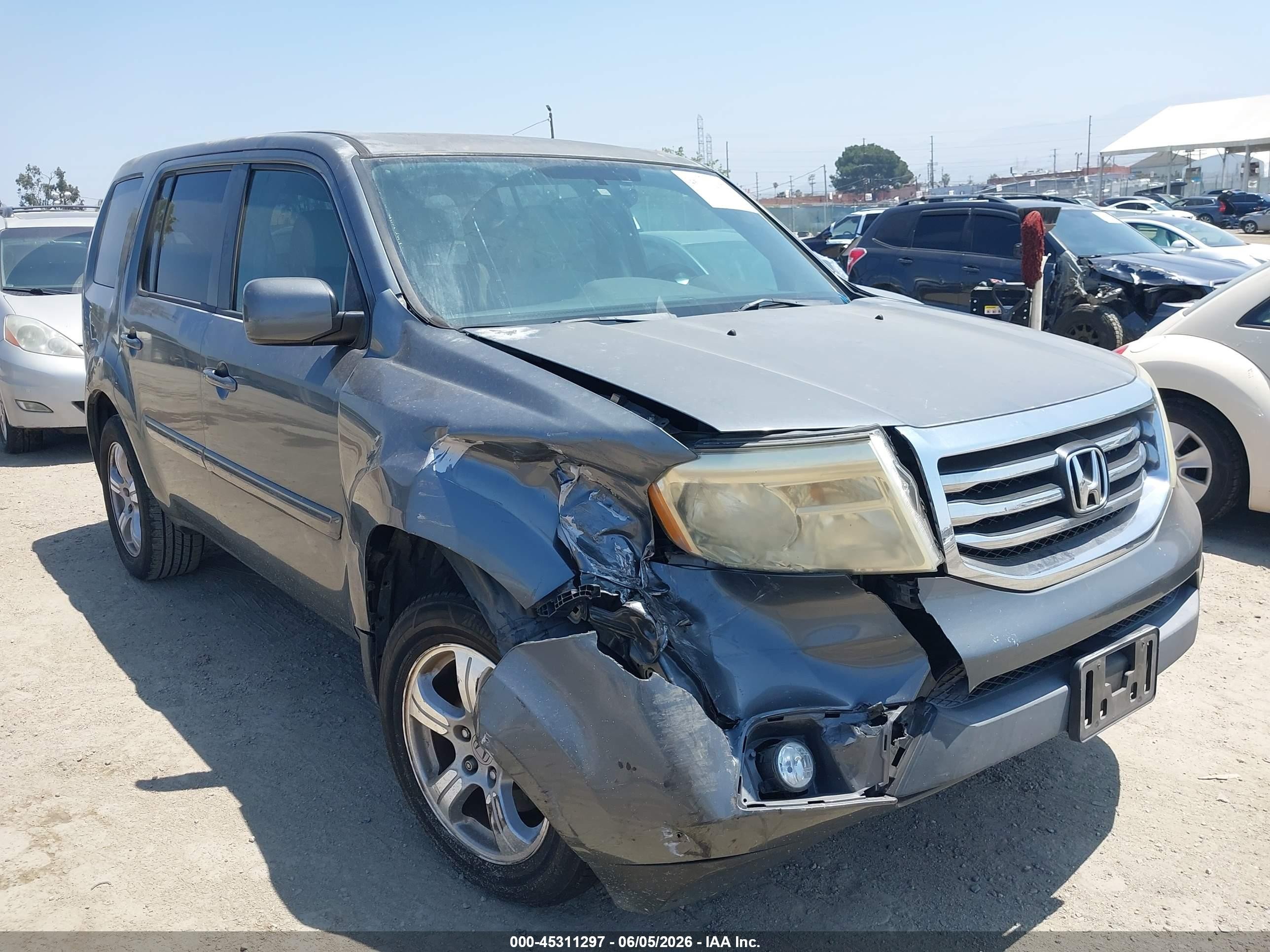 2013 Honda Pilot Ex Серый vin: 5FNYF3H40DB015633