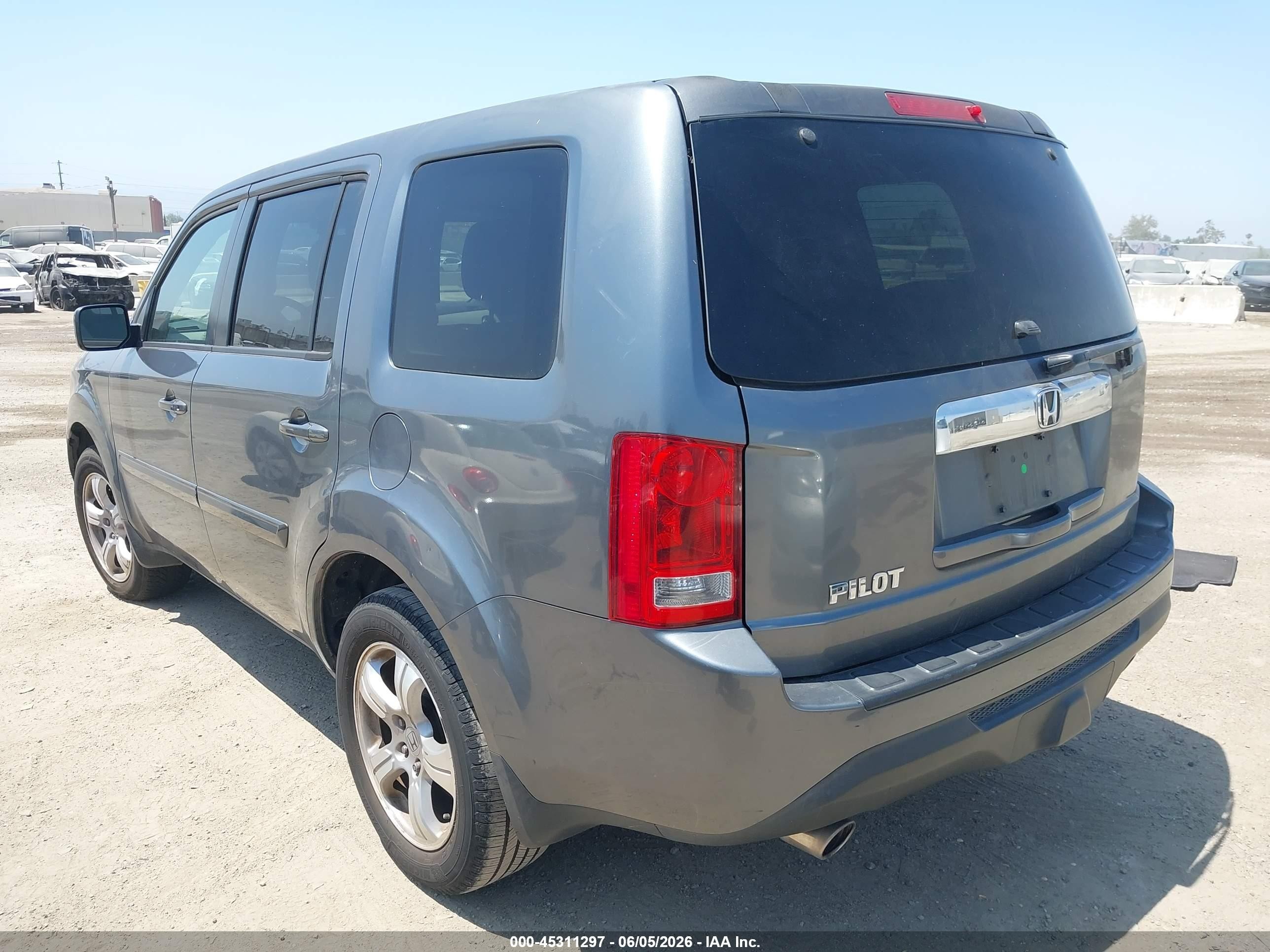 2013 Honda Pilot Ex Gray vin: 5FNYF3H40DB015633