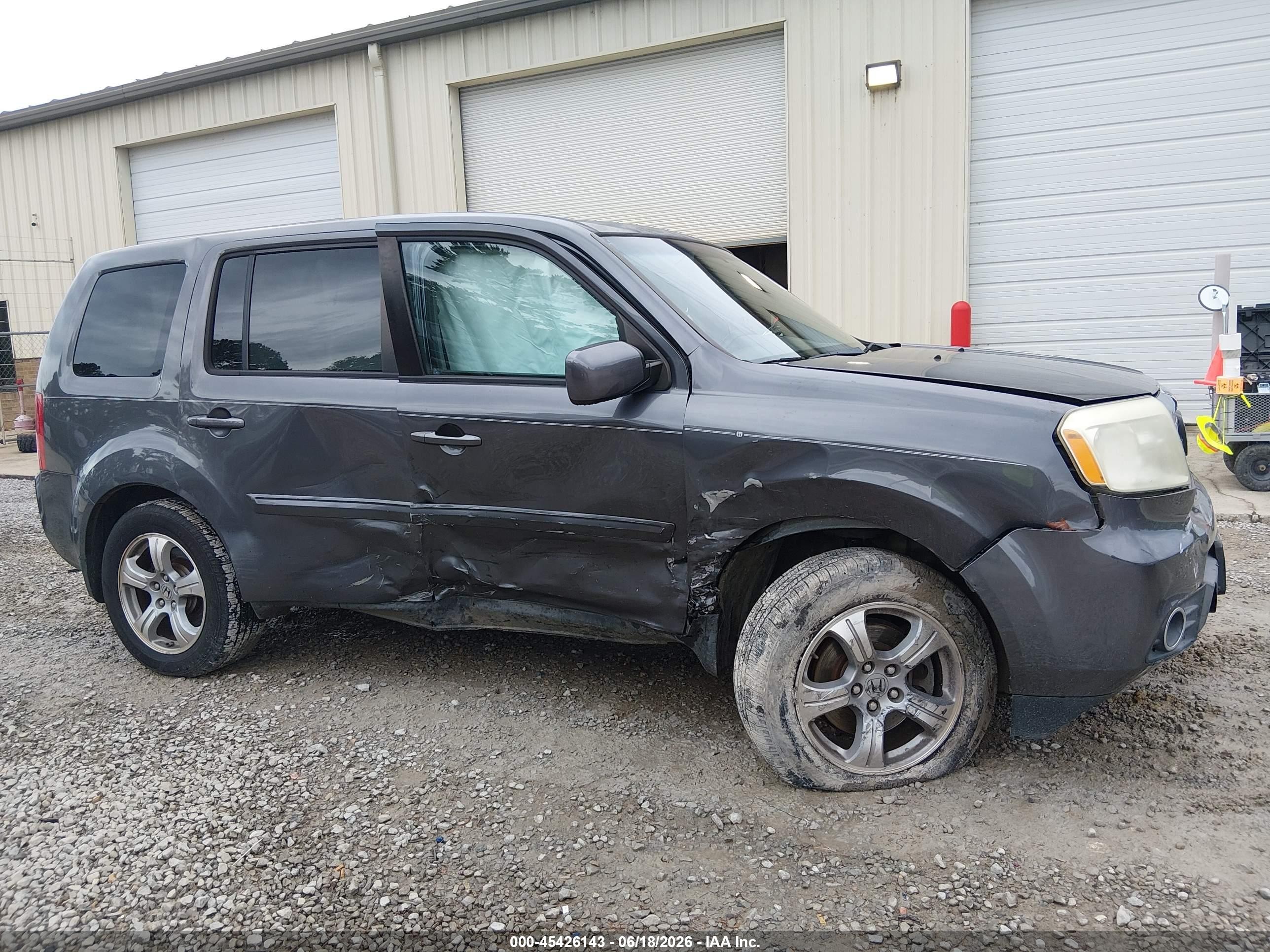 2014 Honda Pilot Ex Gray vin: 5FNYF3H40EB027931