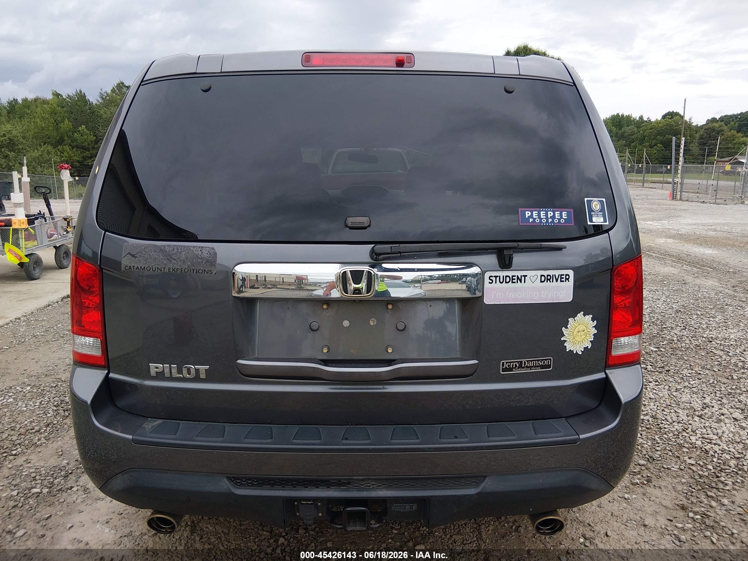 2014 Honda Pilot Ex Gray vin: 5FNYF3H40EB027931