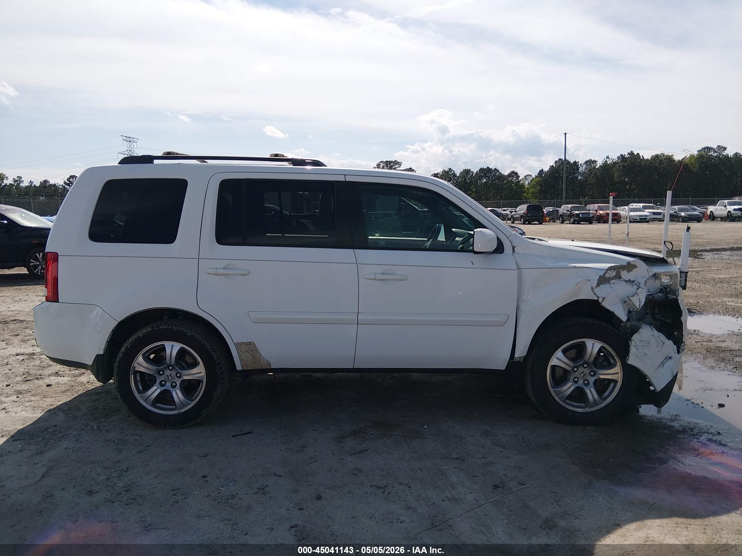 2012 Honda Pilot Ex White vin: 5FNYF3H41CB038353
