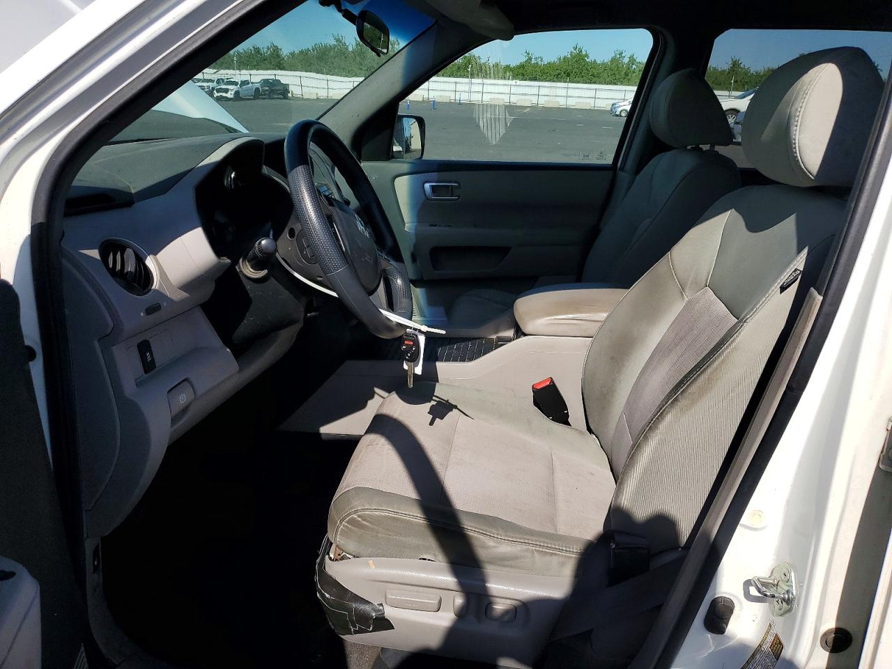 2012 Honda Pilot Ex White vin: 5FNYF3H41CB043388