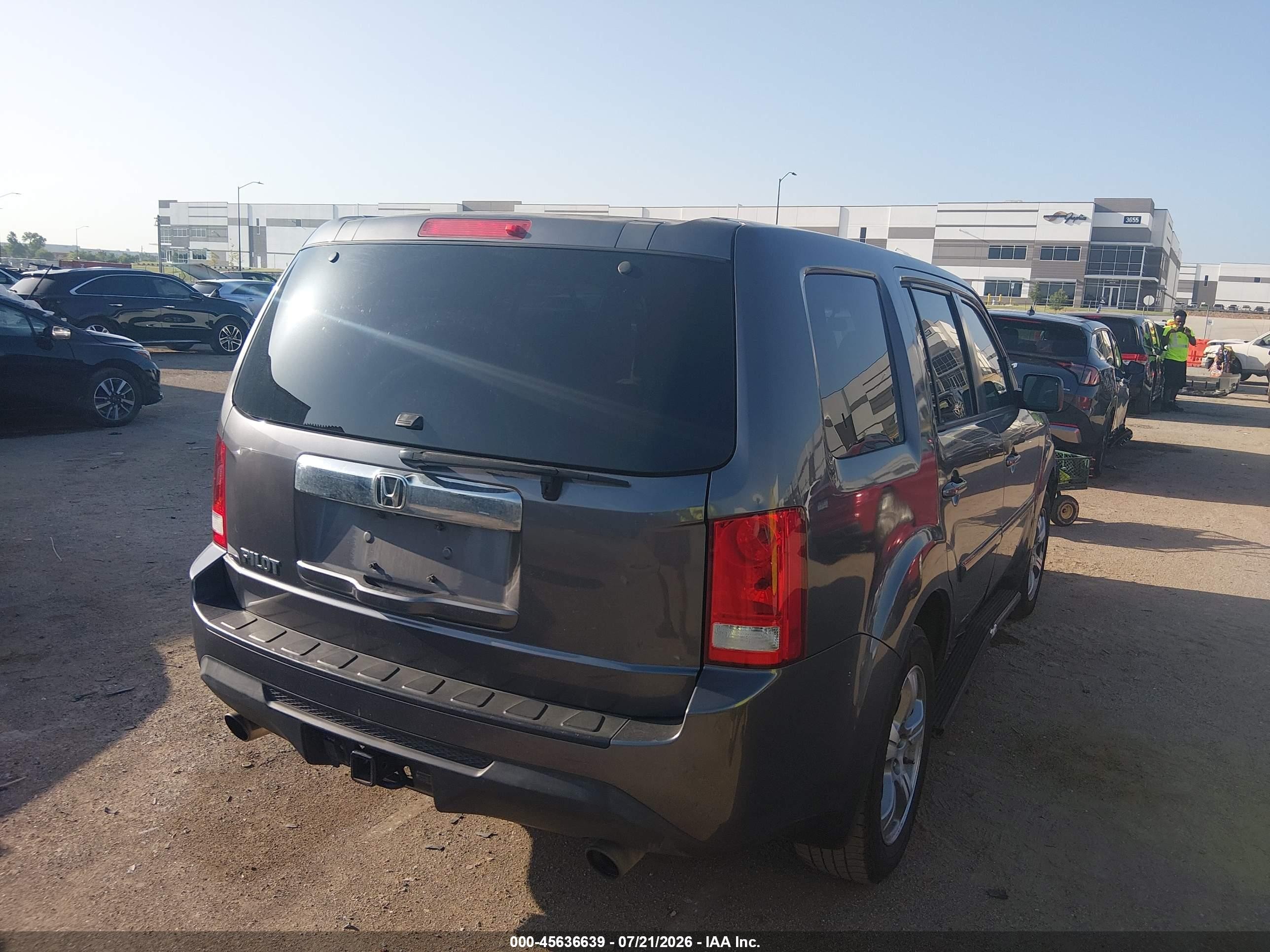 2015 Honda Pilot Ex Gray vin: 5FNYF3H41FB024179