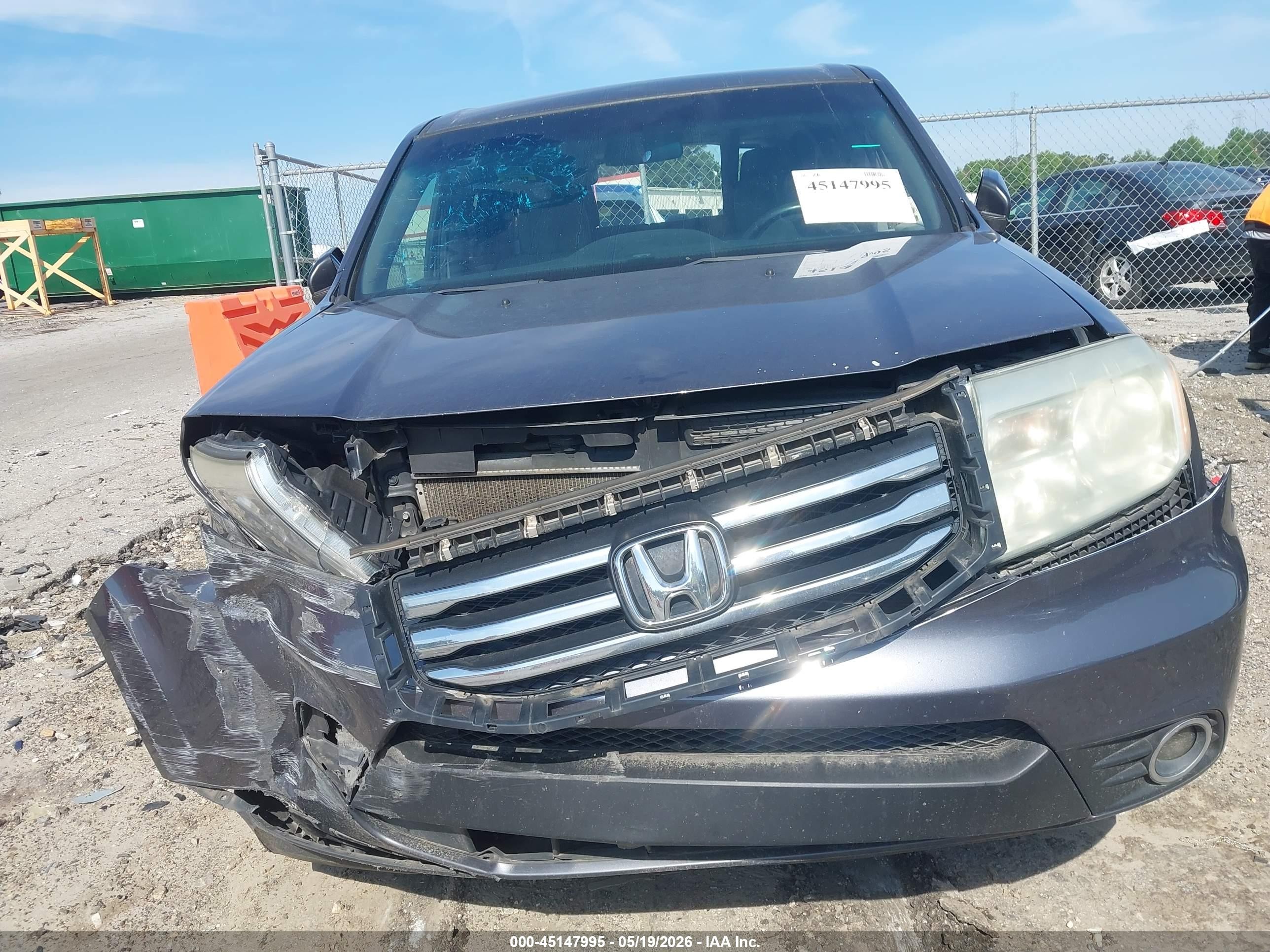2015 Honda Pilot Ex Gray vin: 5FNYF3H41FB033092