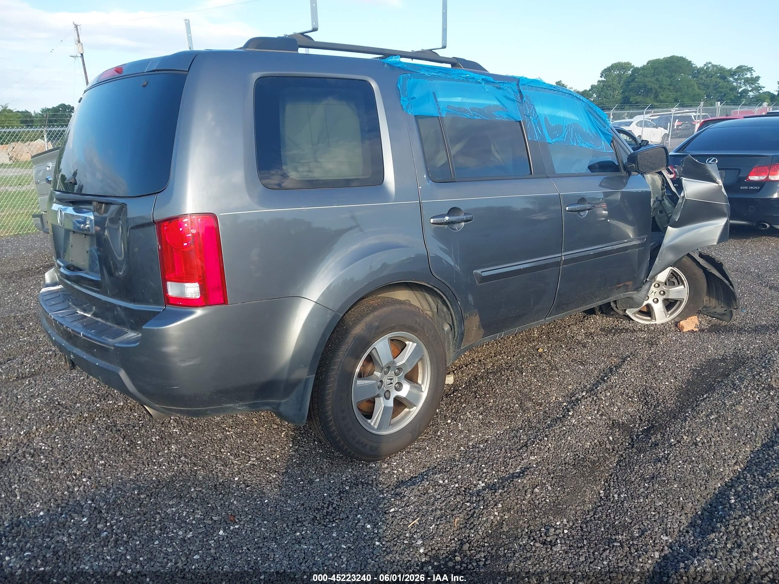 2011 Honda Pilot Ex Gray vin: 5FNYF3H42BB007448