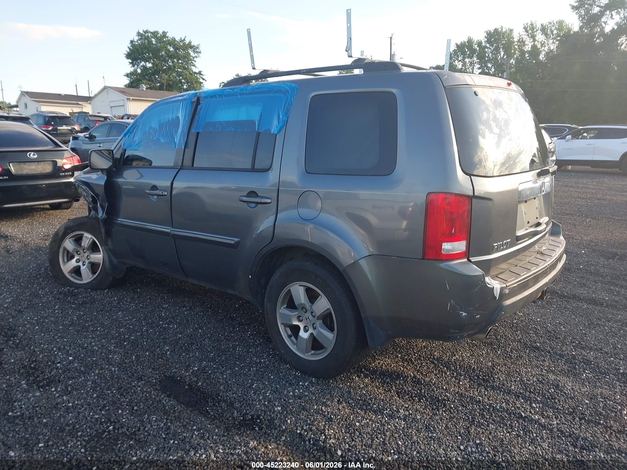 2011 Honda Pilot Ex Gray vin: 5FNYF3H42BB007448
