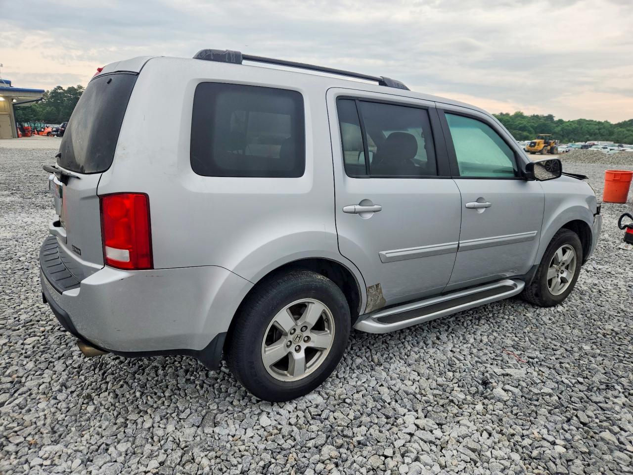 2011 Honda Pilot Ex Silver vin: 5FNYF3H42BB043785