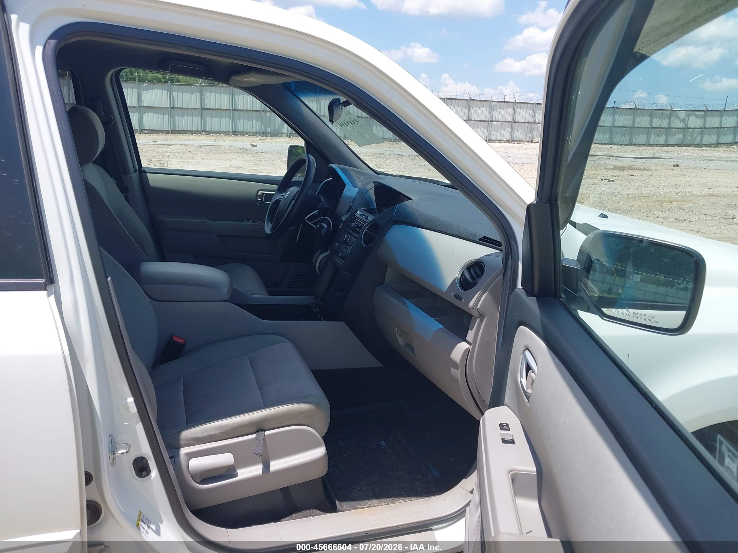 2012 Honda Pilot Ex White vin: 5FNYF3H42CB012960