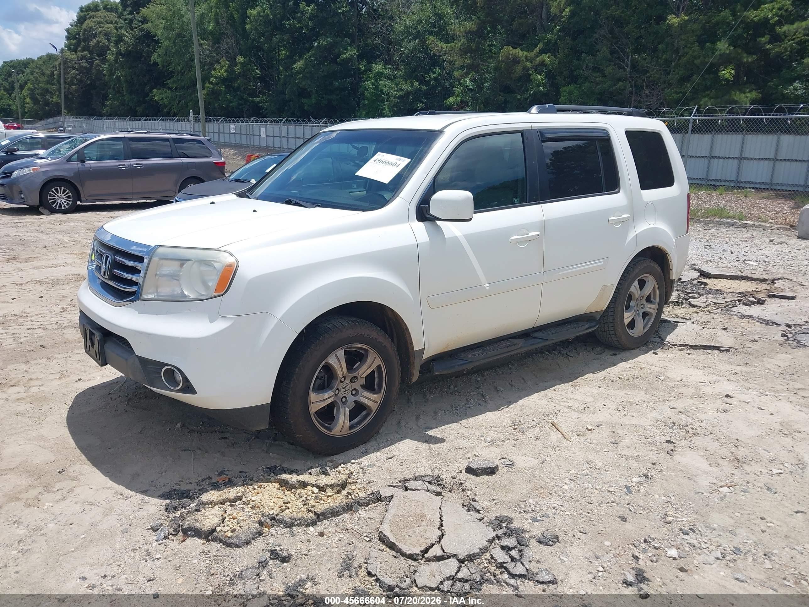 2012 Honda Pilot Ex White vin: 5FNYF3H42CB012960