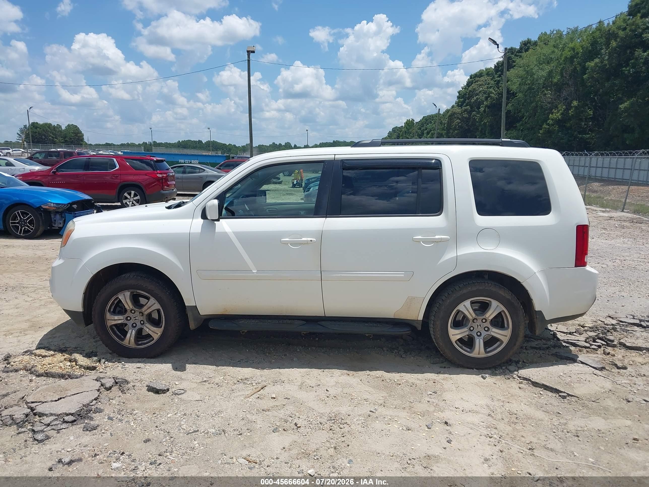2012 Honda Pilot Ex White vin: 5FNYF3H42CB012960