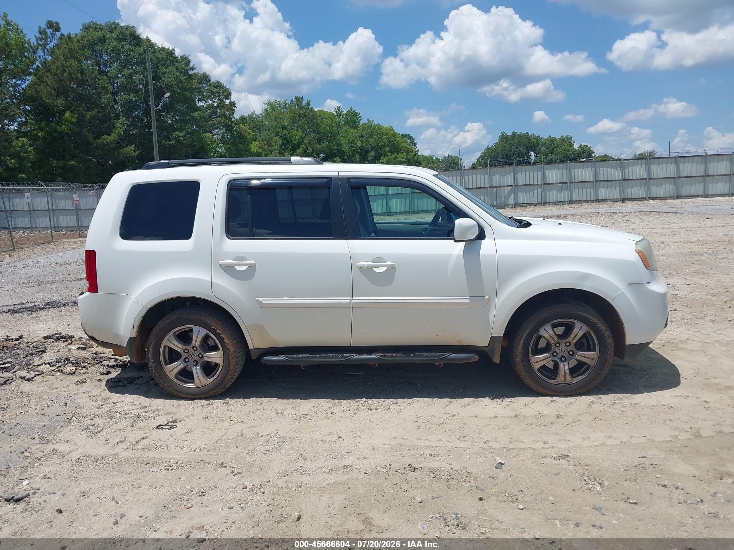 2012 Honda Pilot Ex White vin: 5FNYF3H42CB012960