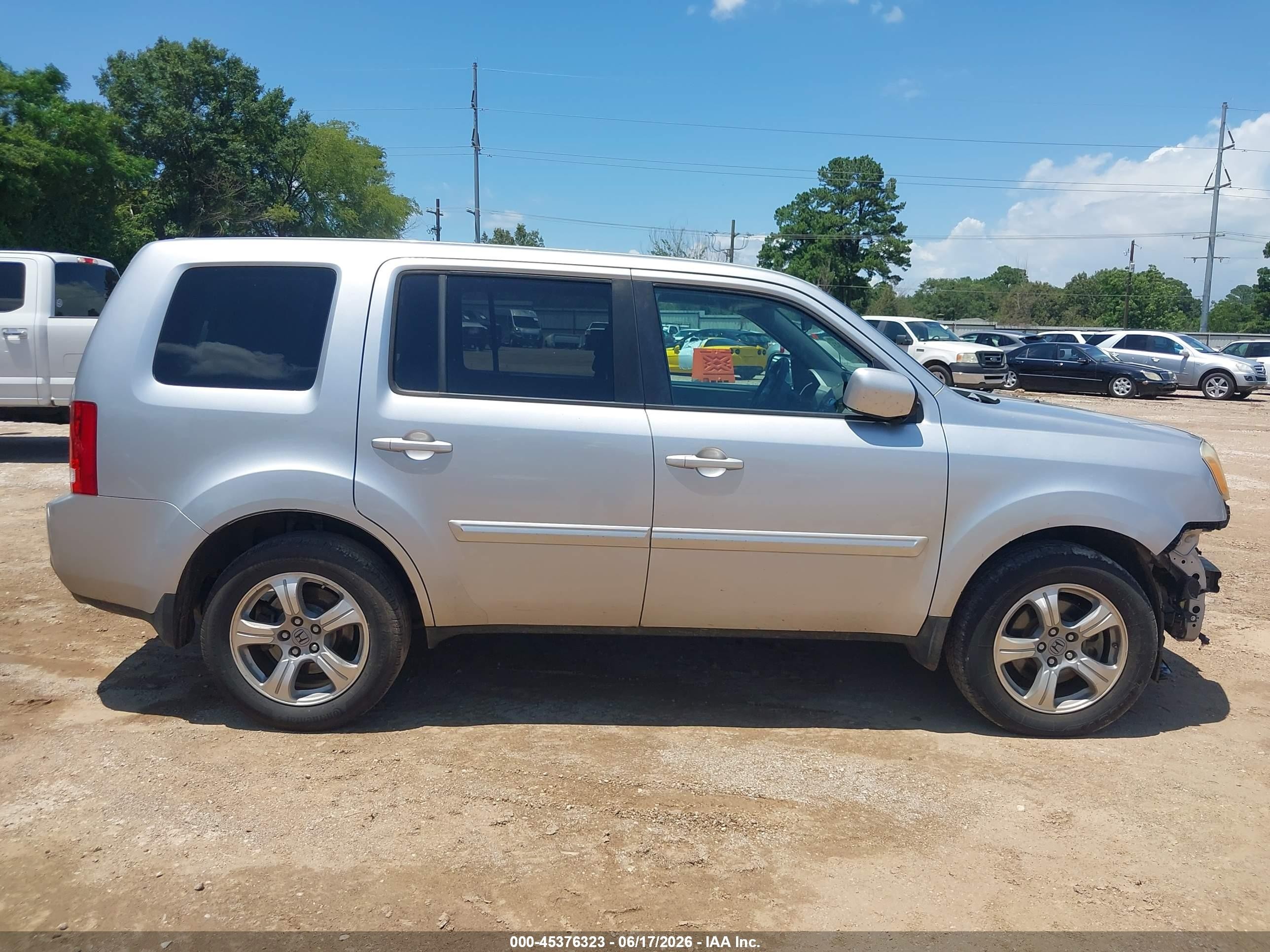 2014 Honda Pilot Ex Silver vin: 5FNYF3H42EB020513