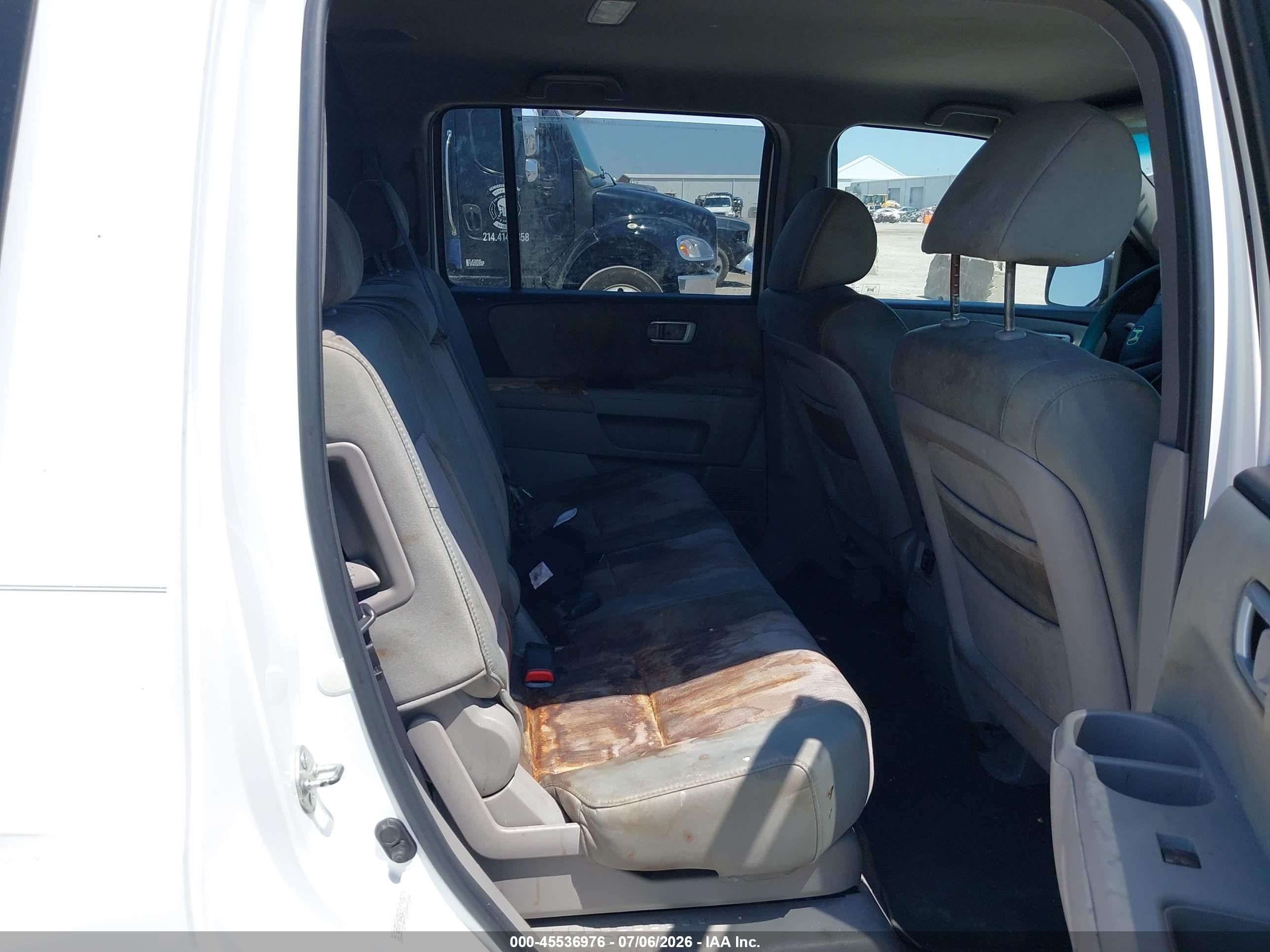 2010 Honda Pilot Ex White vin: 5FNYF3H43AB019591