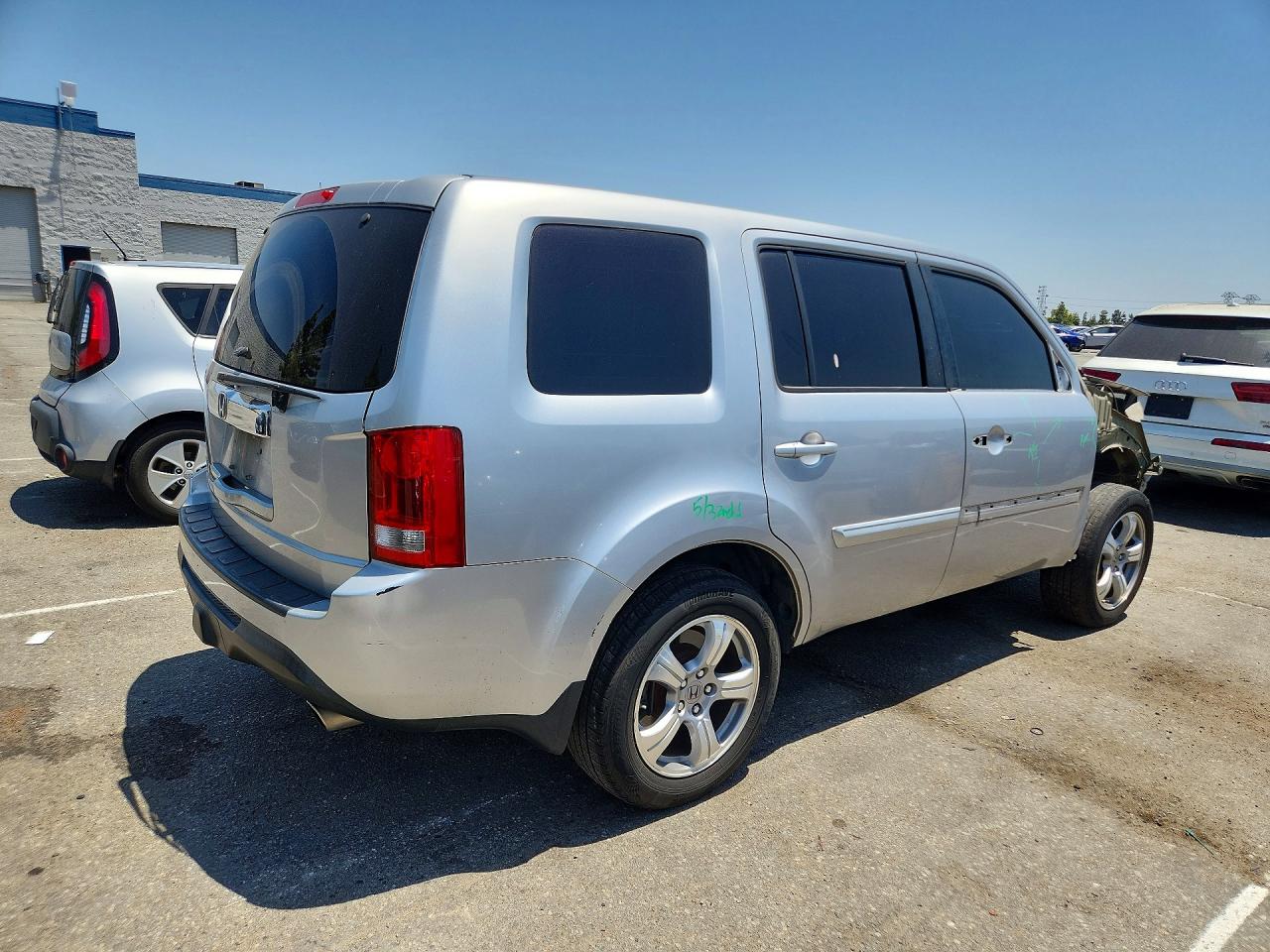2014 Honda Pilot Ex Silver vin: 5FNYF3H43EB011139