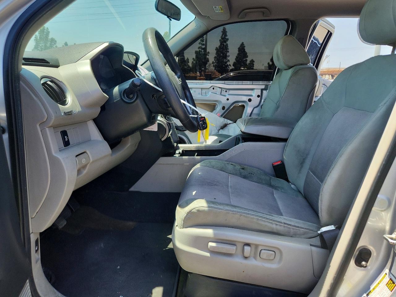 2014 Honda Pilot Ex Silver vin: 5FNYF3H43EB011139