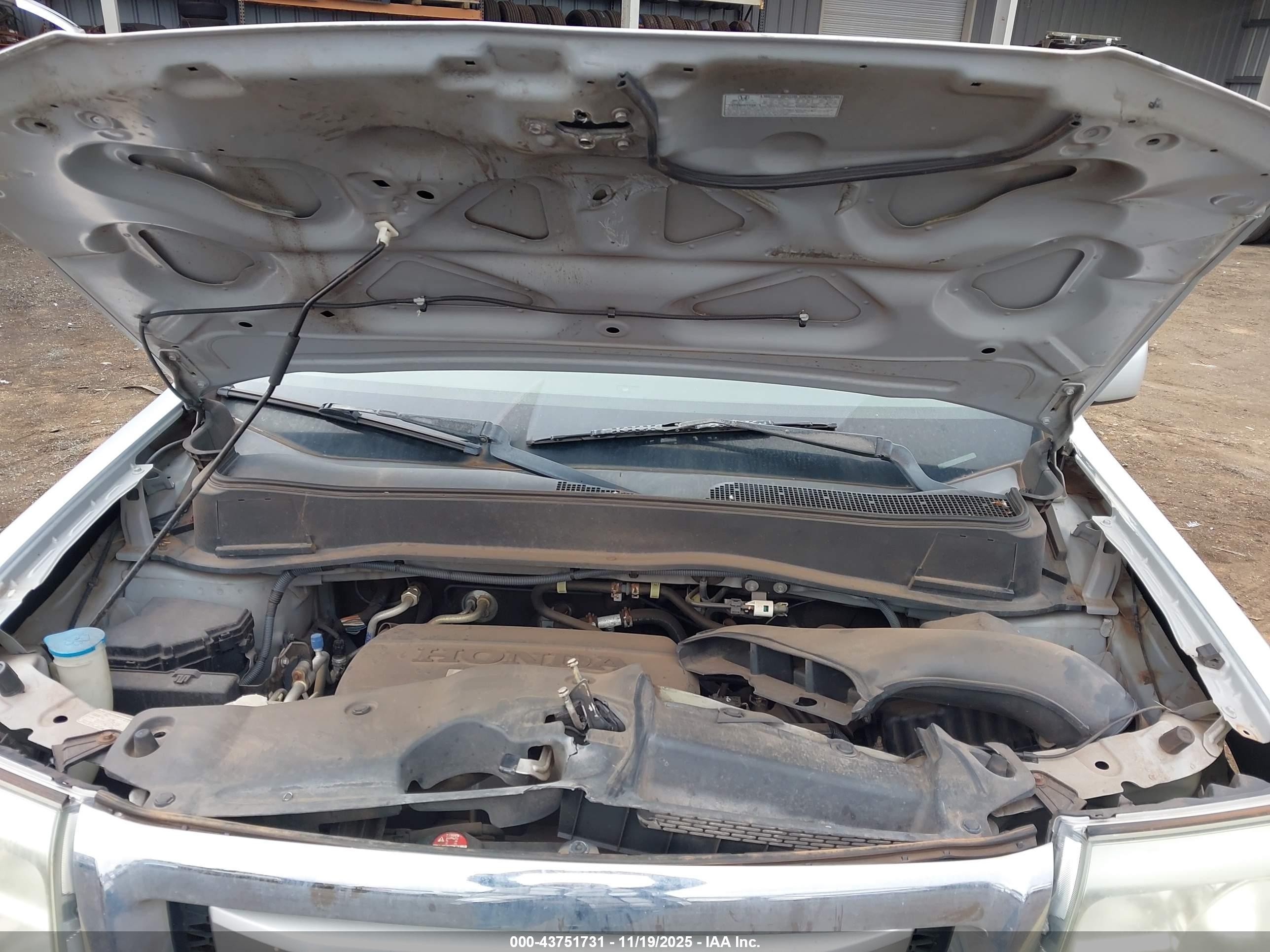 2010 Honda Pilot Ex Серебряный vin: 5FNYF3H44AB012925