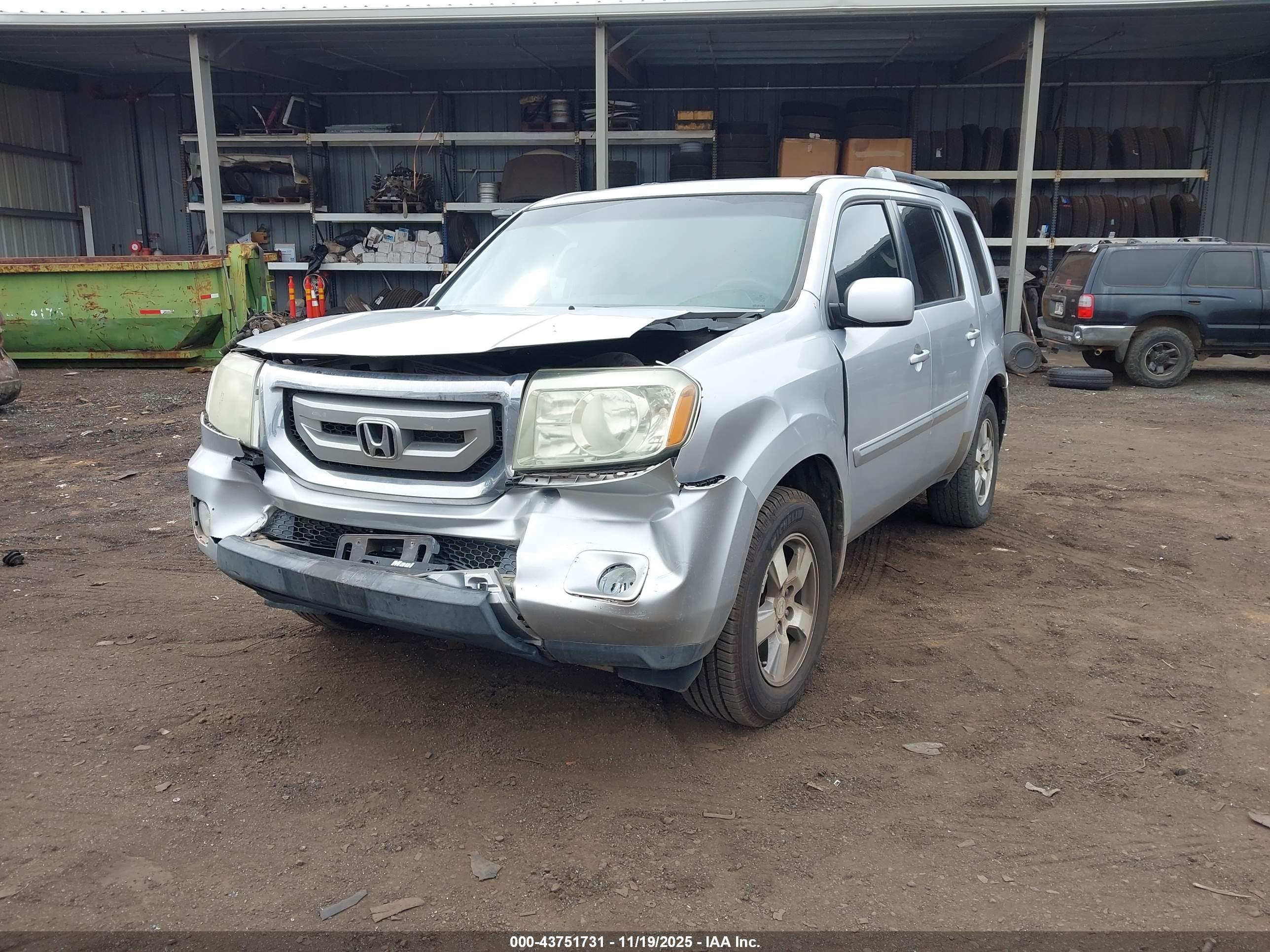 2010 Honda Pilot Ex Серебряный vin: 5FNYF3H44AB012925