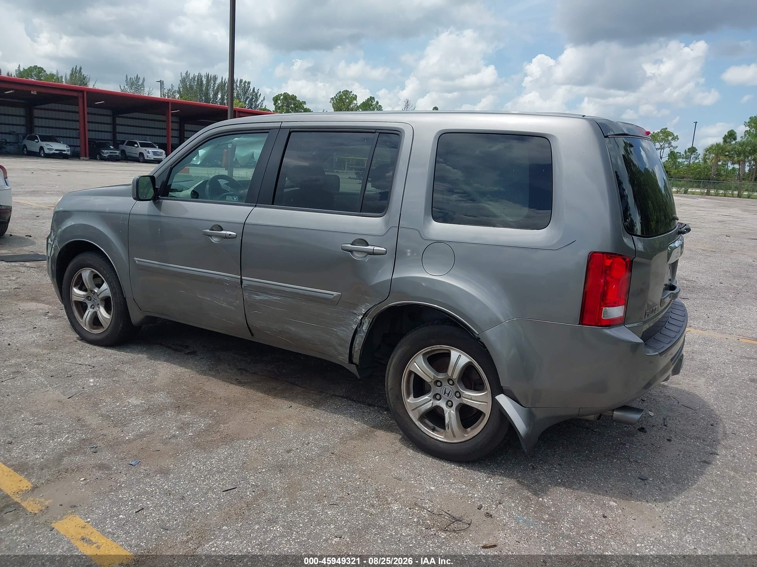 2012 Honda Pilot Ex Gray vin: 5FNYF3H44CB022759