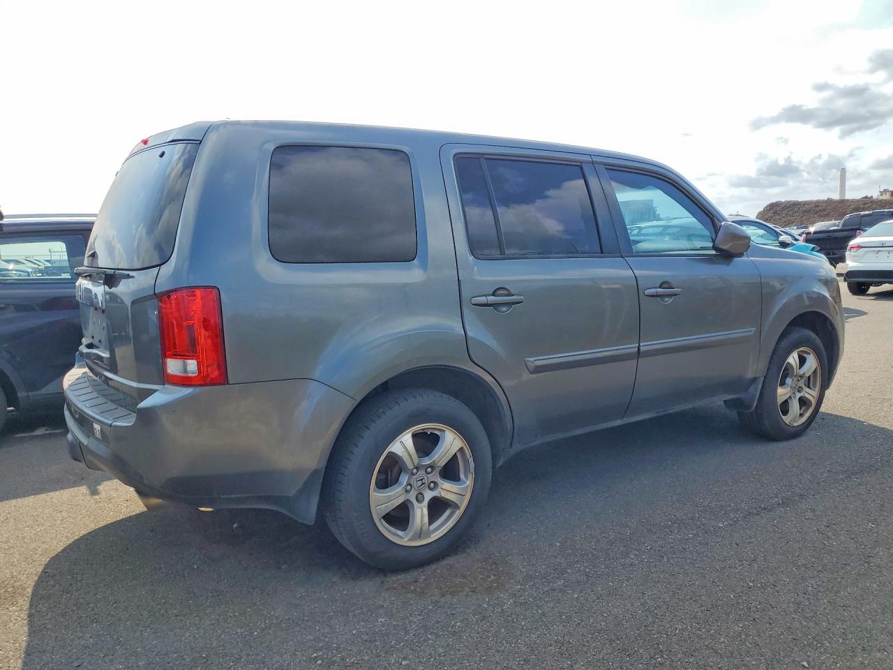 2012 Honda Pilot Ex Gray vin: 5FNYF3H44CB043658