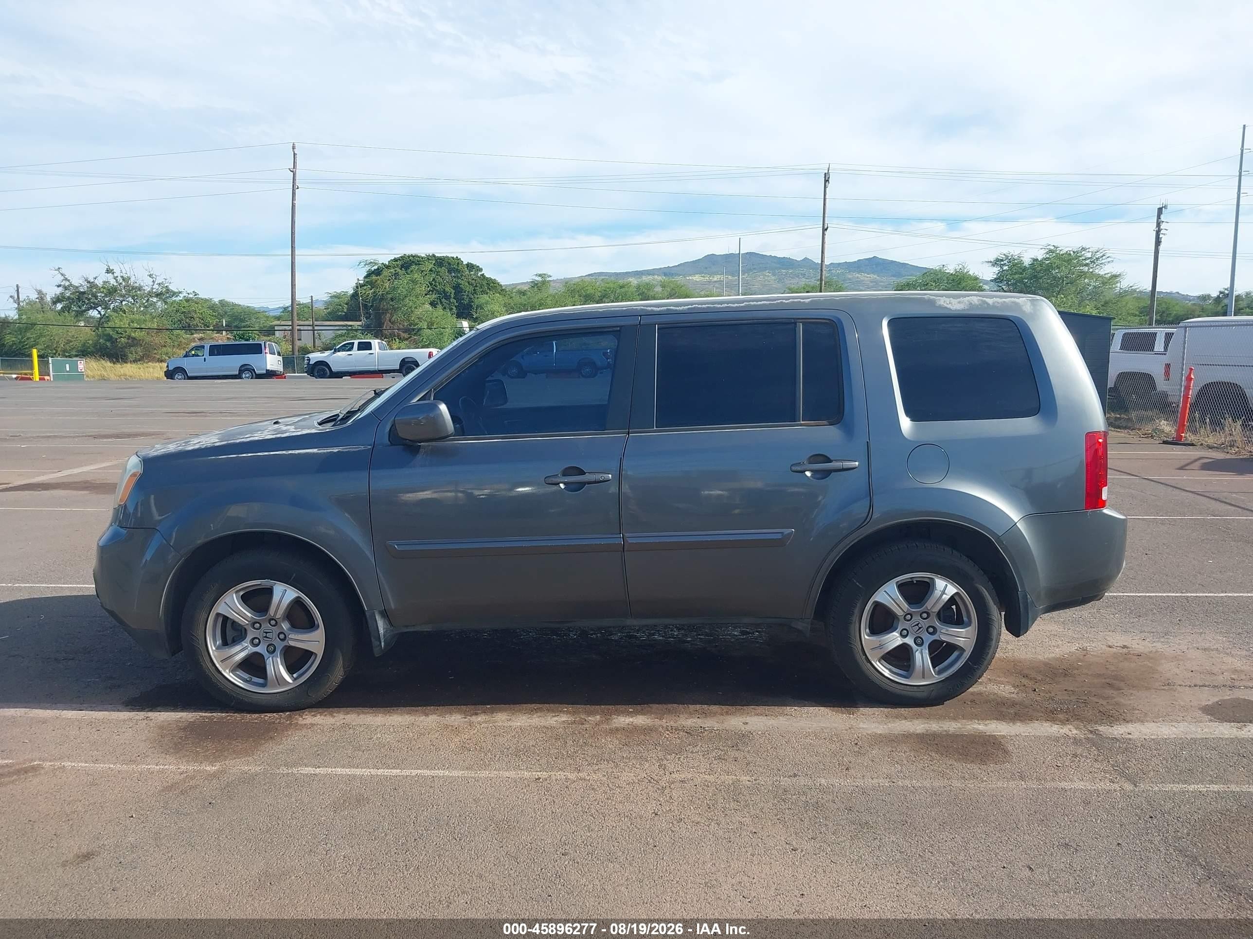 2012 Honda Pilot Ex Gray vin: 5FNYF3H44CB043658