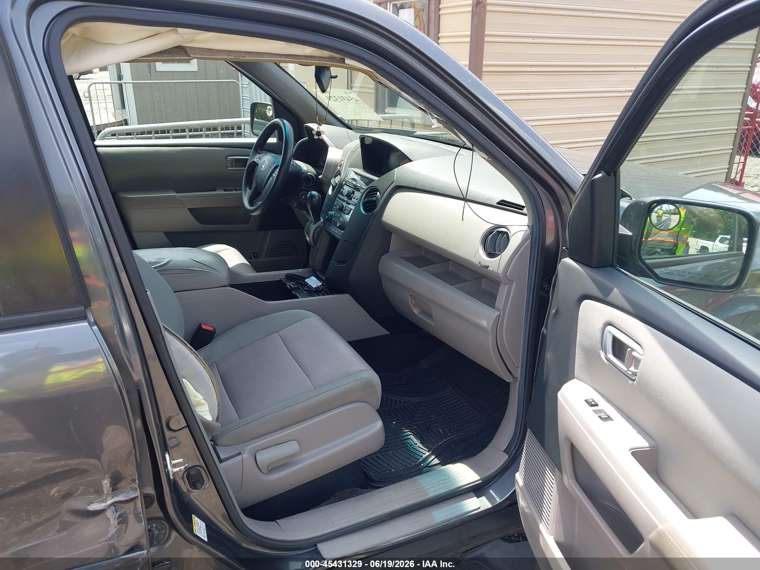 2013 Honda Pilot Ex Gray vin: 5FNYF3H44DB004201