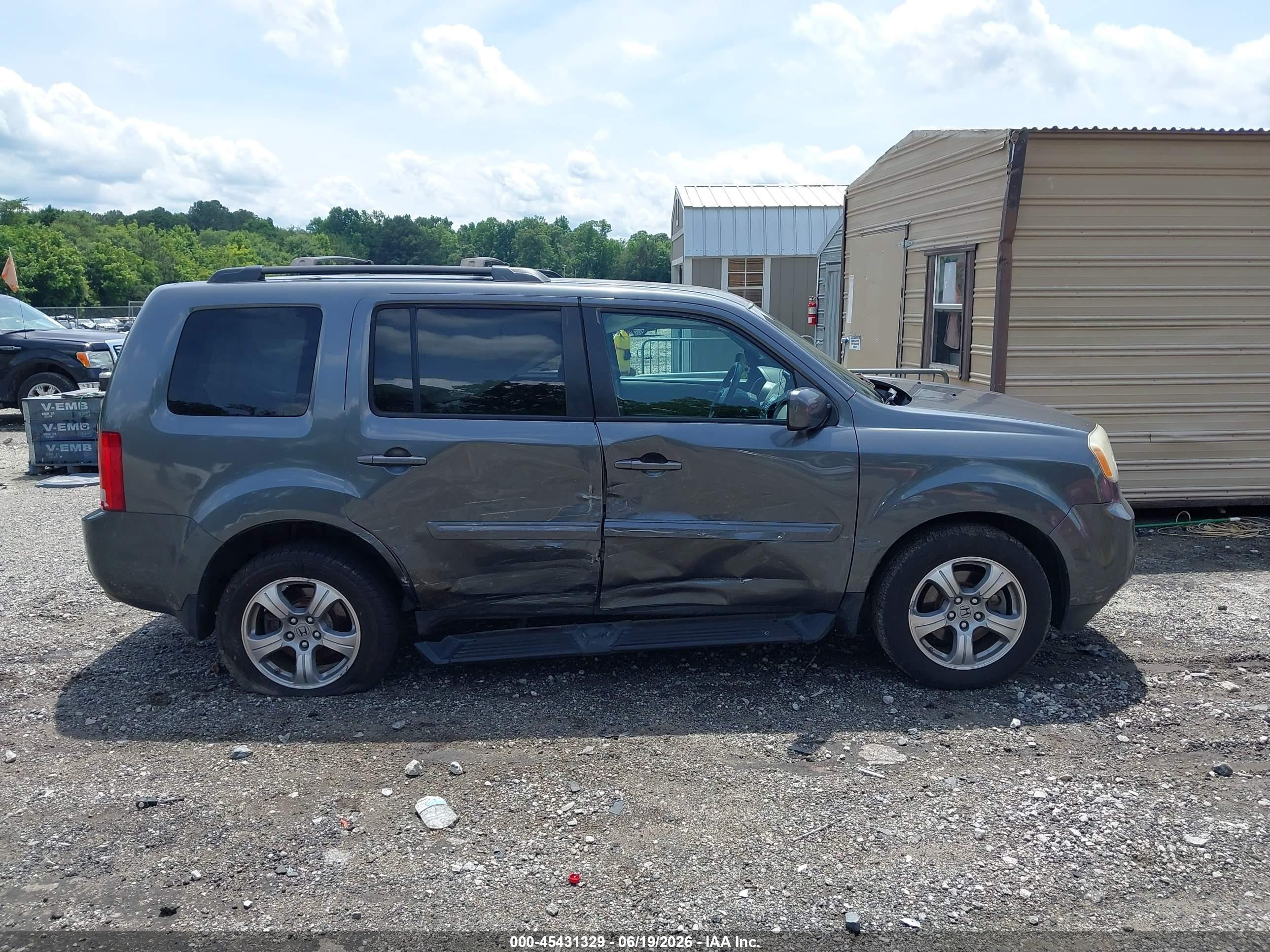 2013 Honda Pilot Ex Gray vin: 5FNYF3H44DB004201