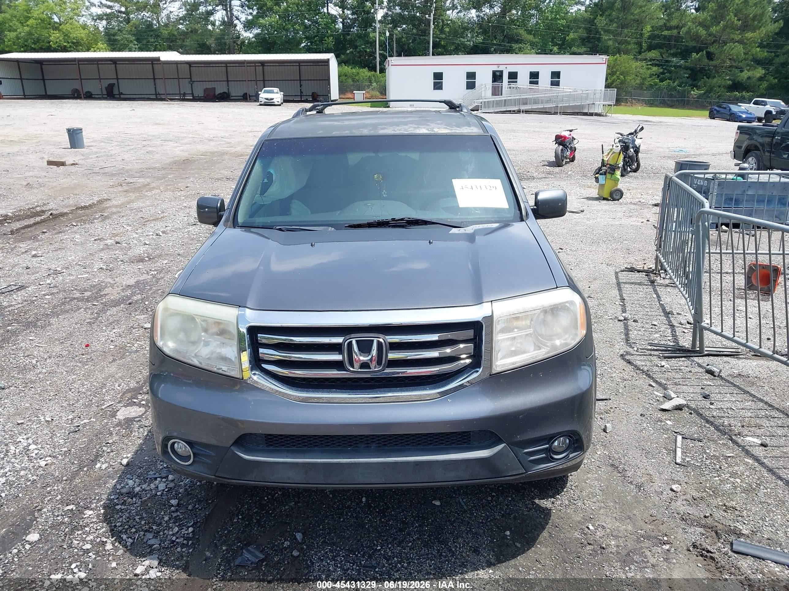 2013 Honda Pilot Ex Gray vin: 5FNYF3H44DB004201