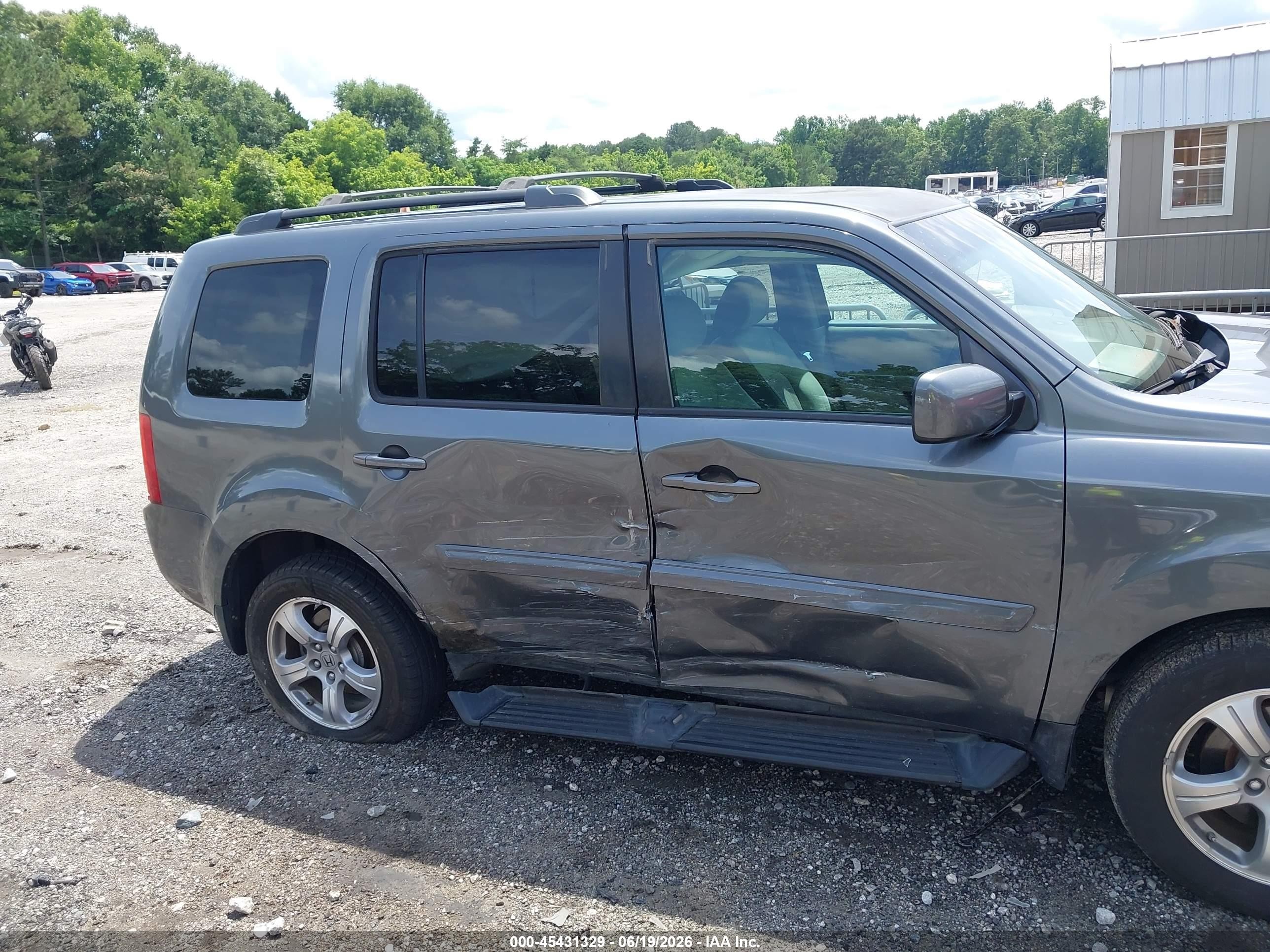 2013 Honda Pilot Ex Gray vin: 5FNYF3H44DB004201