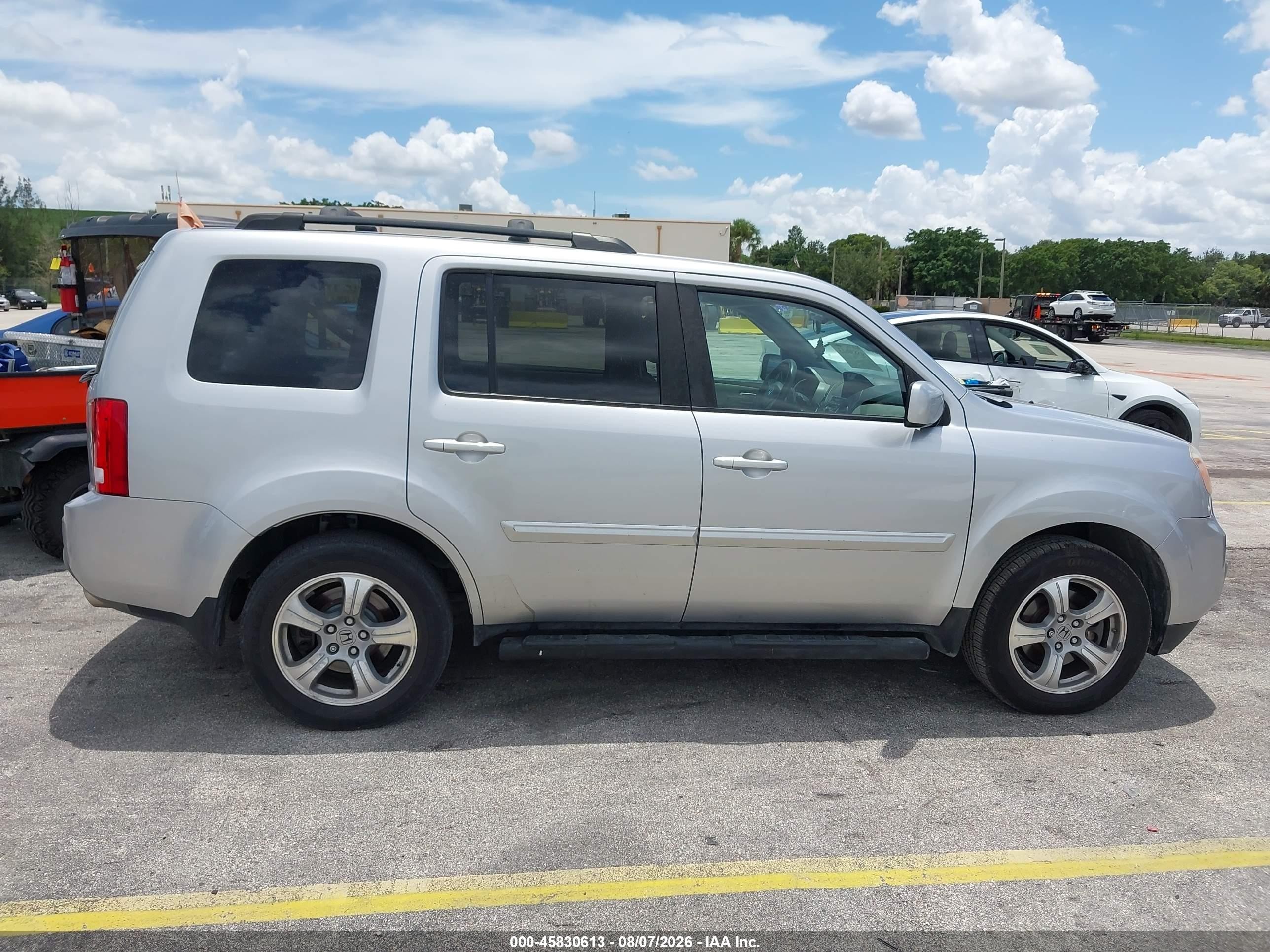 2013 Honda Pilot Ex Silver vin: 5FNYF3H44DB029308