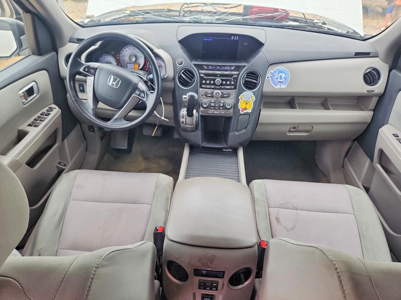 2013 Honda Pilot White vin: 5FNYF3H44DB040826